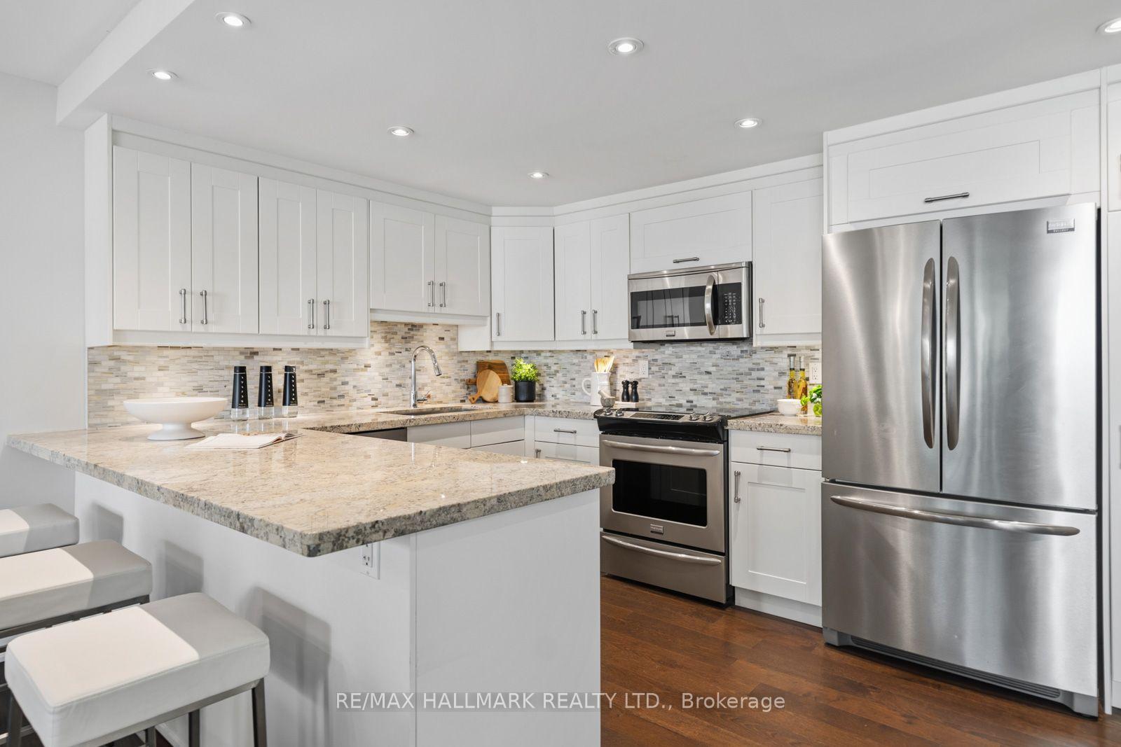 Photo 17 of Unit 108, 18 Lower Village Gate, Toronto, Forest Hill South — HOMEH