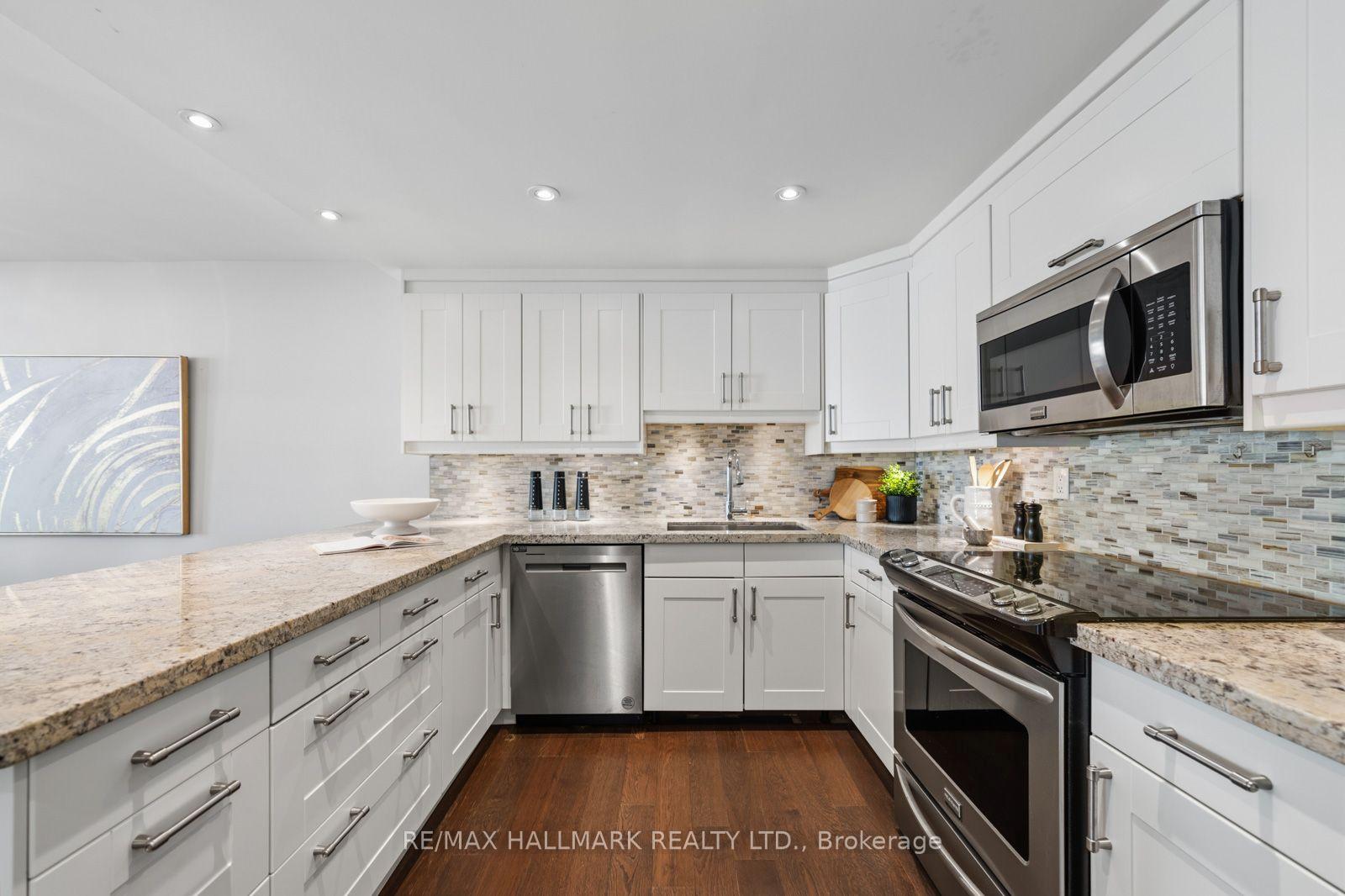Photo 18 of Unit 108, 18 Lower Village Gate, Toronto, Forest Hill South — HOMEH