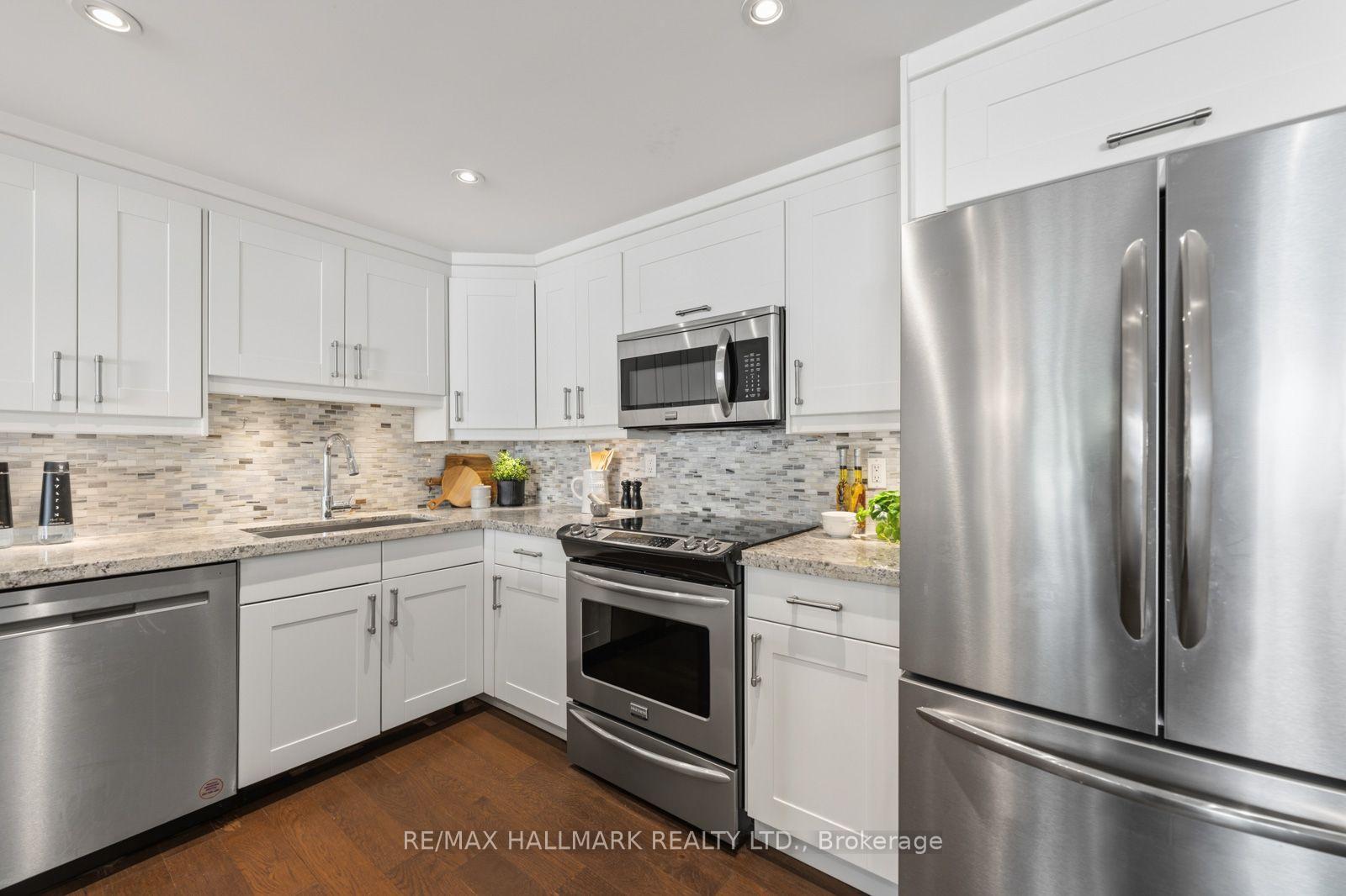 Photo 19 of Unit 108, 18 Lower Village Gate, Toronto, Forest Hill South — HOMEH