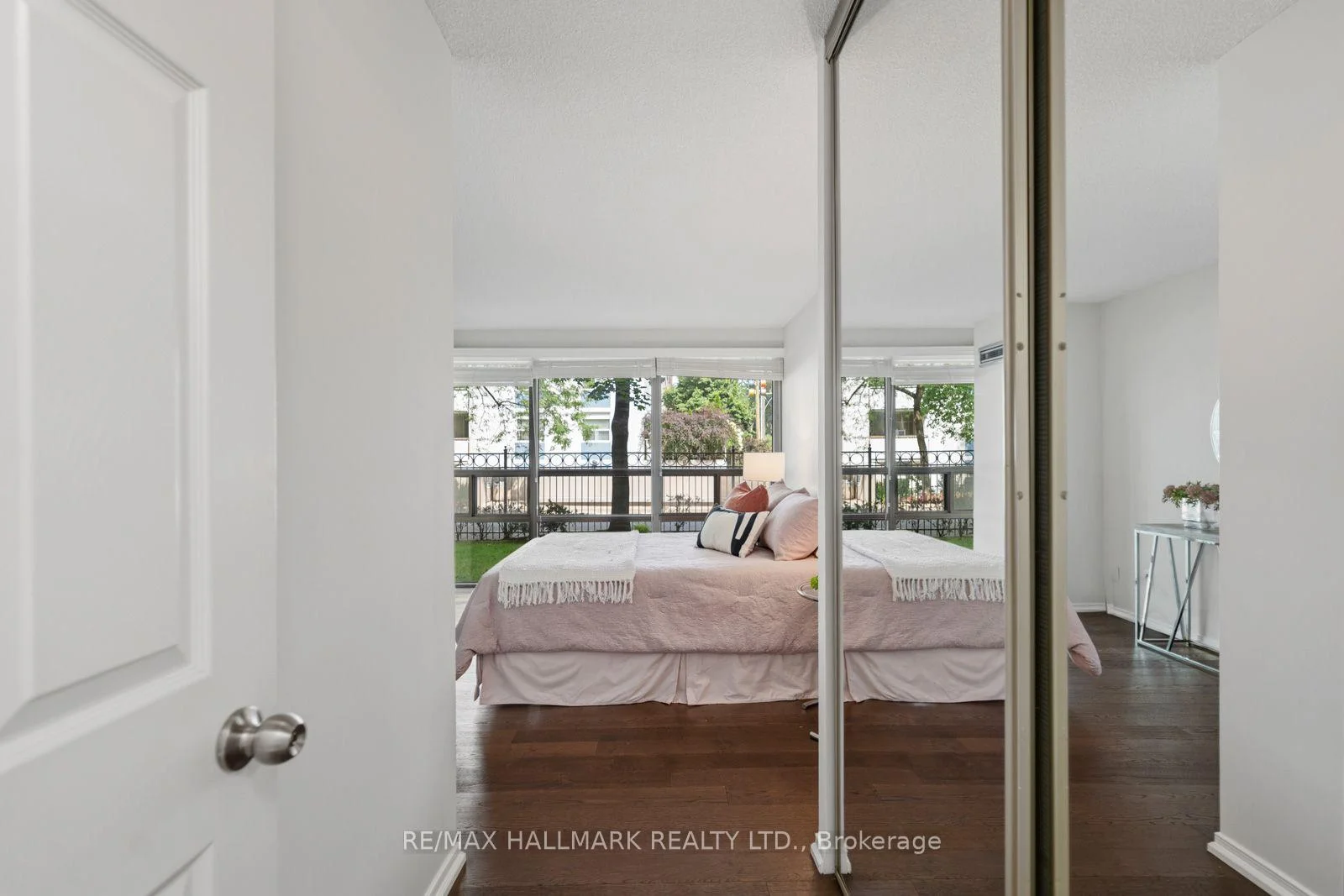 Photo 33 of Unit 108, 18 Lower Village Gate, Toronto, Forest Hill South — HOMEH