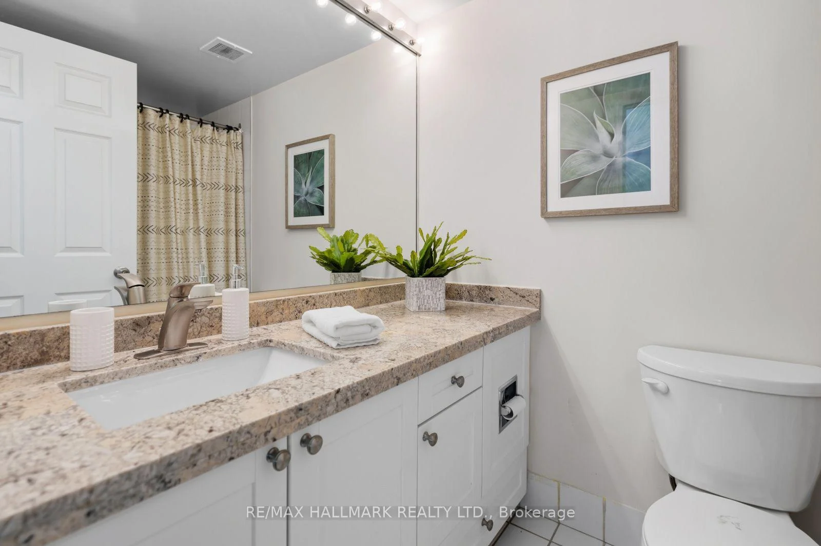 Photo 53 of Unit 108, 18 Lower Village Gate, Toronto, Forest Hill South — HOMEH