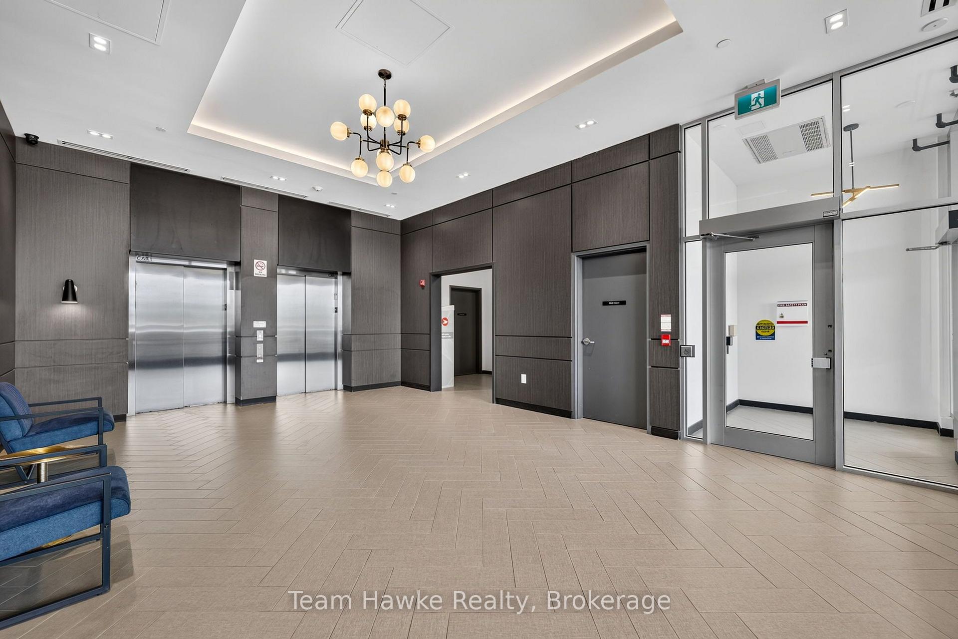 Photo 4 of Unit 63, 430 Essa Road, Barrie, Holly — HOMEH