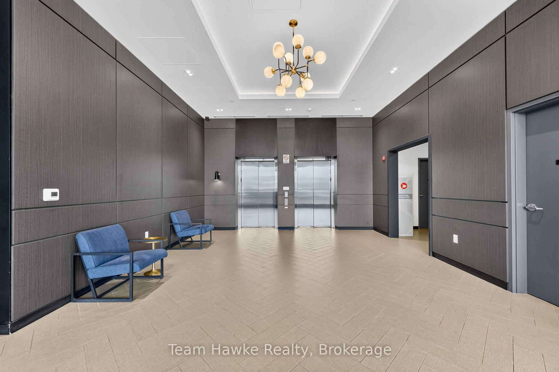 Photo 5 of Unit 63, 430 Essa Road, Barrie, Holly — HOMEH