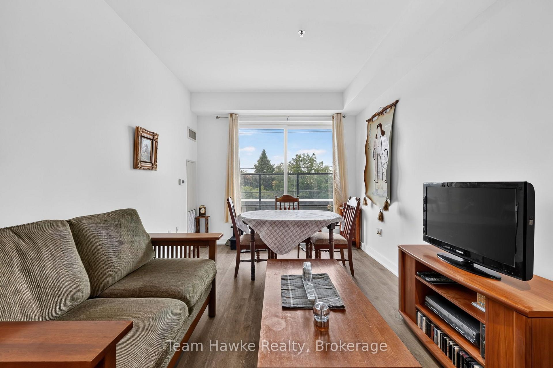 Photo 15 of Unit 63, 430 Essa Road, Barrie, Holly — HOMEH