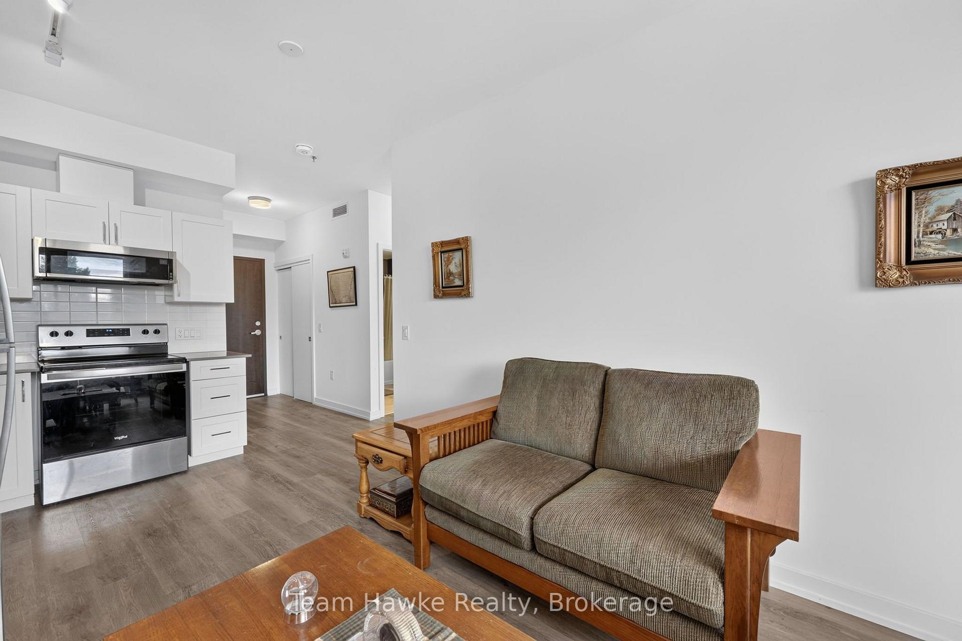 Photo 17 of Unit 63, 430 Essa Road, Barrie, Holly — HOMEH