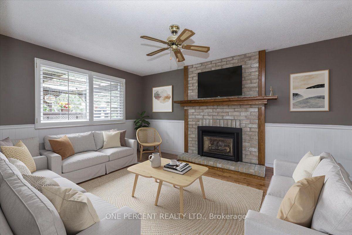 Photo 6 of 101 Toll Road, East Gwillimbury, Holland Landing — HOMEH