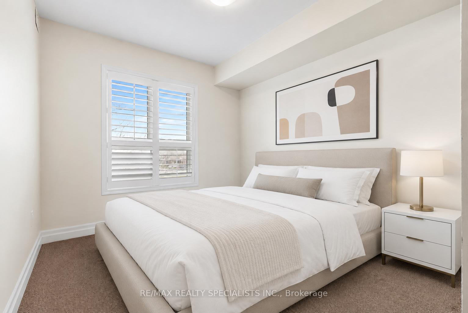 Photo 13 of Unit 209, 1045 Nadalin Heights, Milton, Willmott — HOMEH