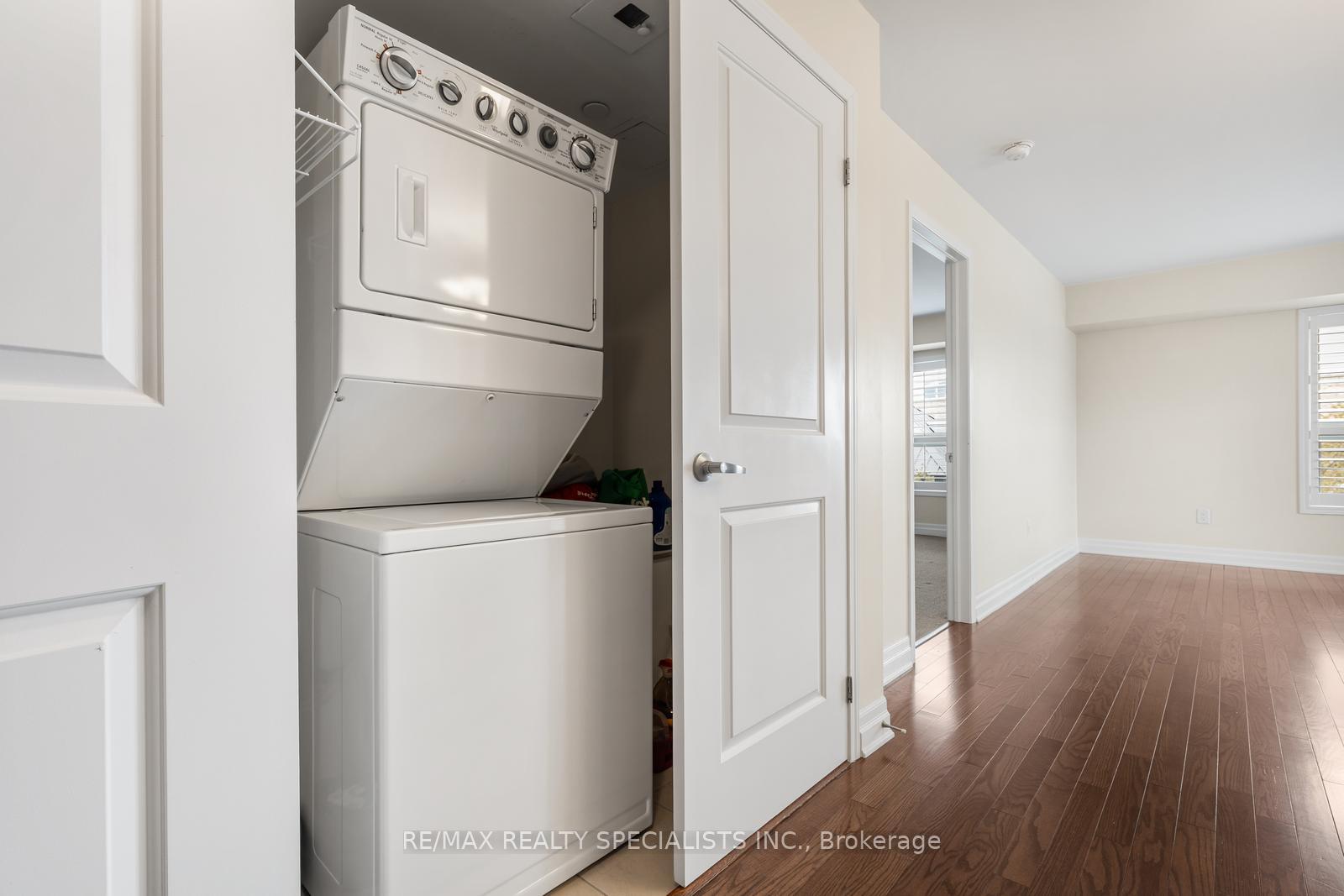 Photo 15 of Unit 209, 1045 Nadalin Heights, Milton, Willmott — HOMEH