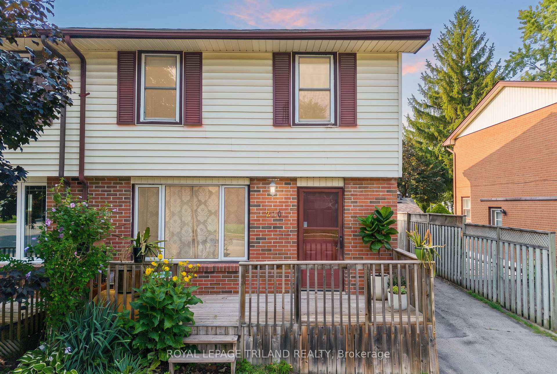 Photo 7 of 220 Admiral Drive, London, East I — HOMEH