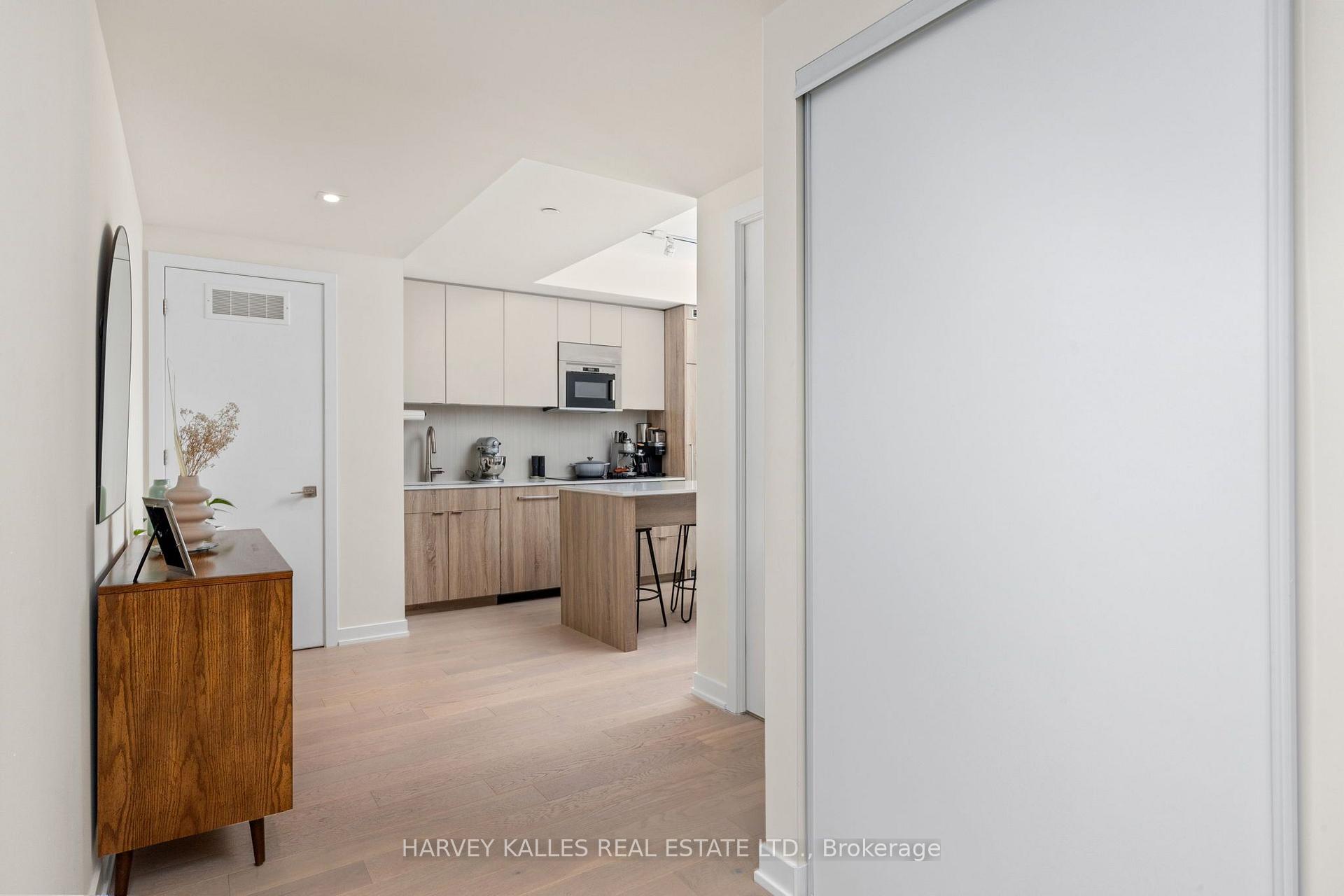 Photo 22 of Unit 803, 840 St. Clair Avenue W, Toronto, Oakwood Village — HOMEH