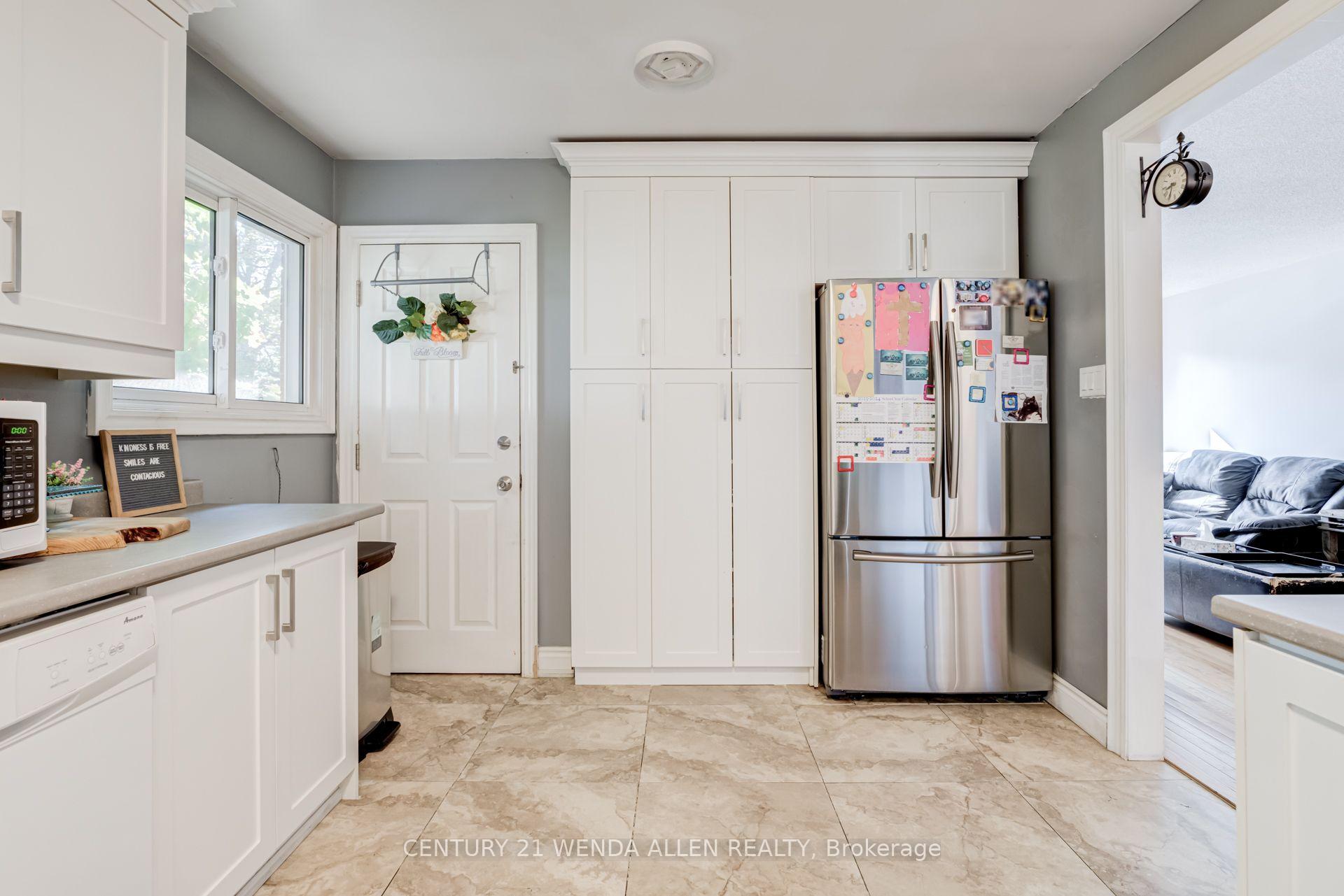 Photo 8 of 1742 Nash Road, Clarington, Courtice — HOMEH