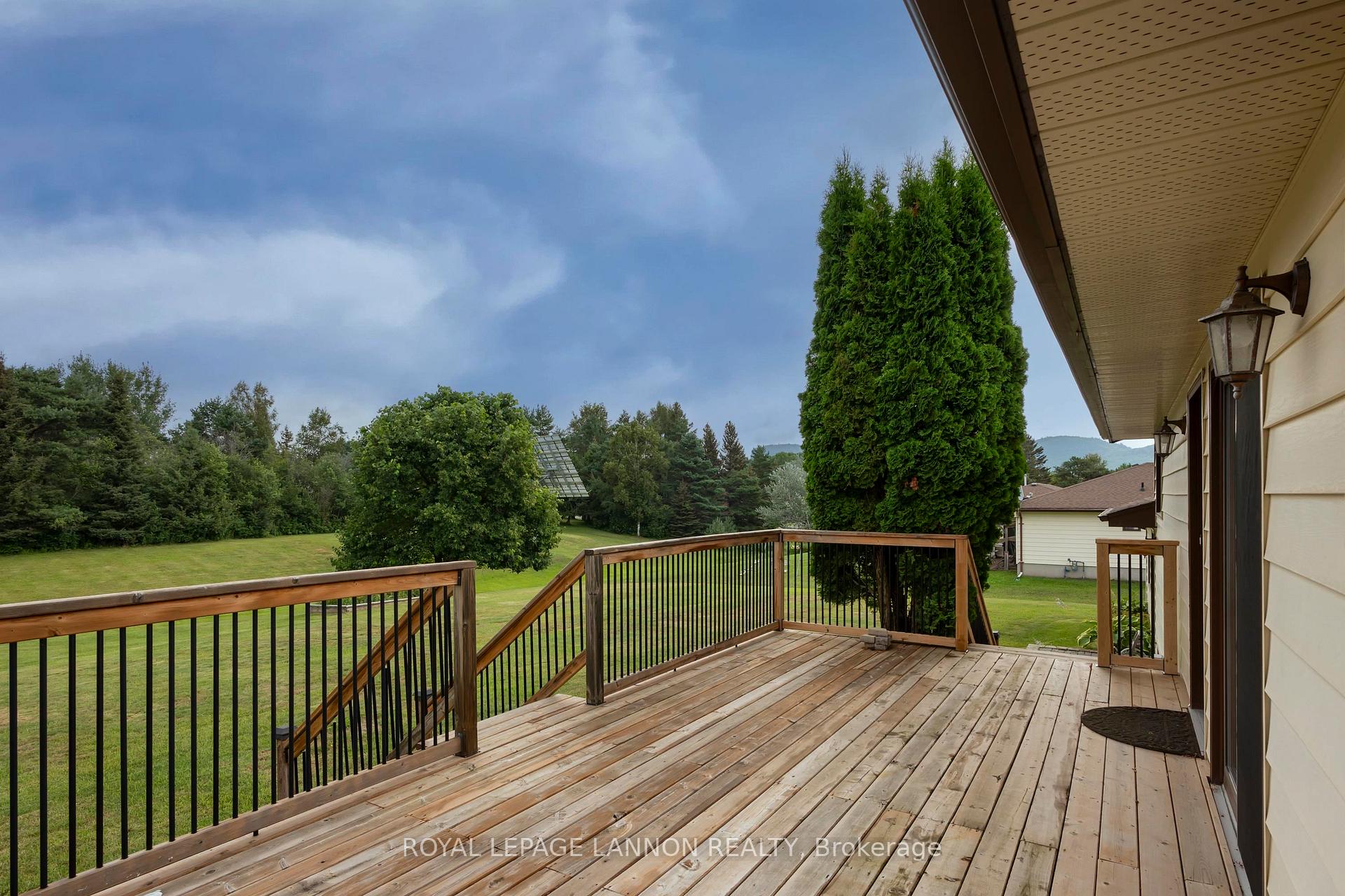 Photo 5 of 1030 Brookview Place, Thunder Bay, Mountain Road — HOMEH