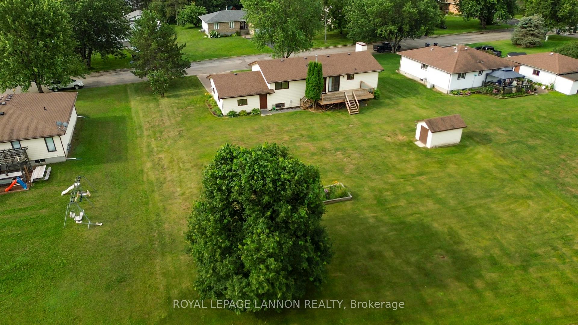 Photo 9 of 1030 Brookview Place, Thunder Bay, Mountain Road — HOMEH