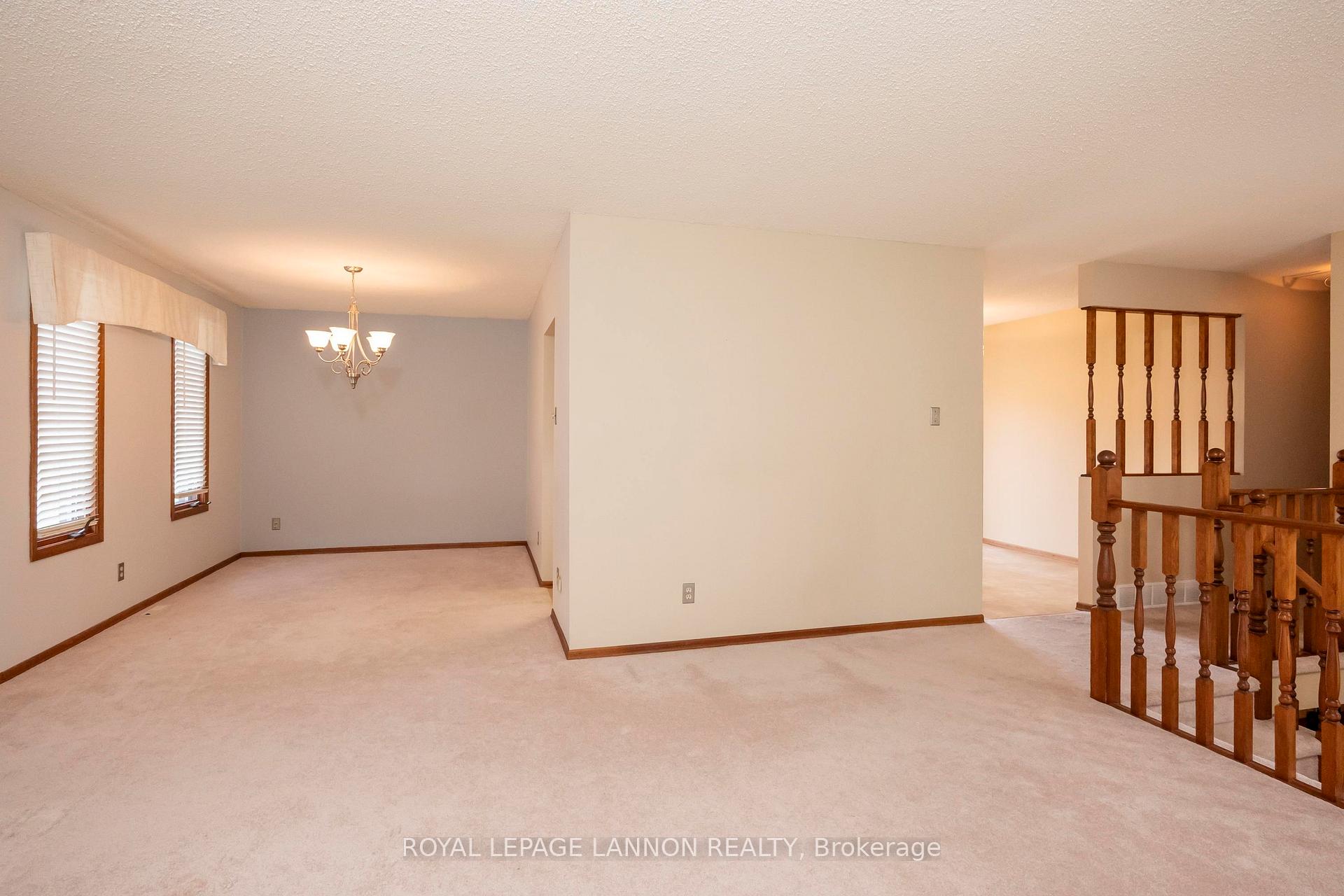 Photo 13 of 1030 Brookview Place, Thunder Bay, Mountain Road — HOMEH