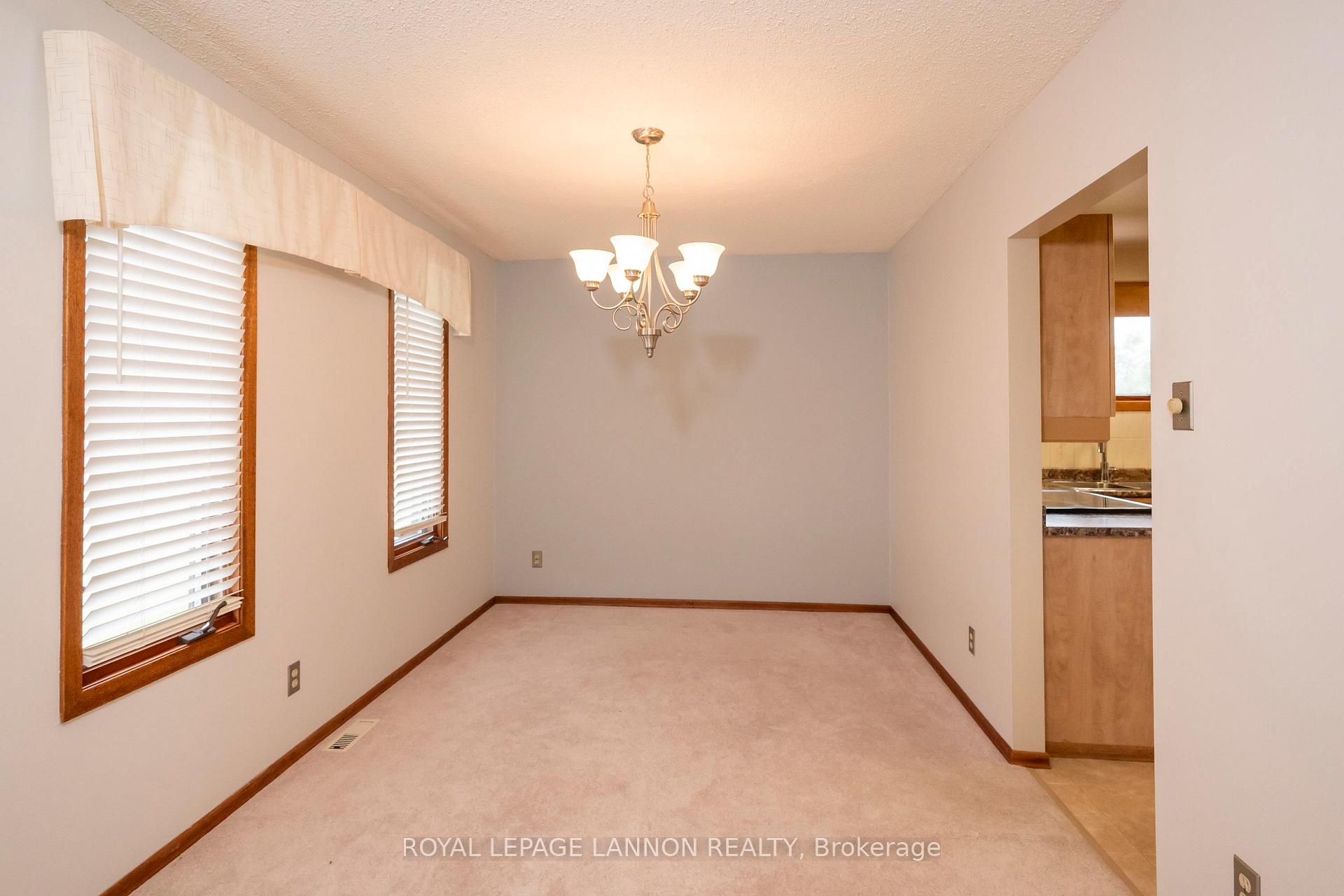 Photo 14 of 1030 Brookview Place, Thunder Bay, Mountain Road — HOMEH