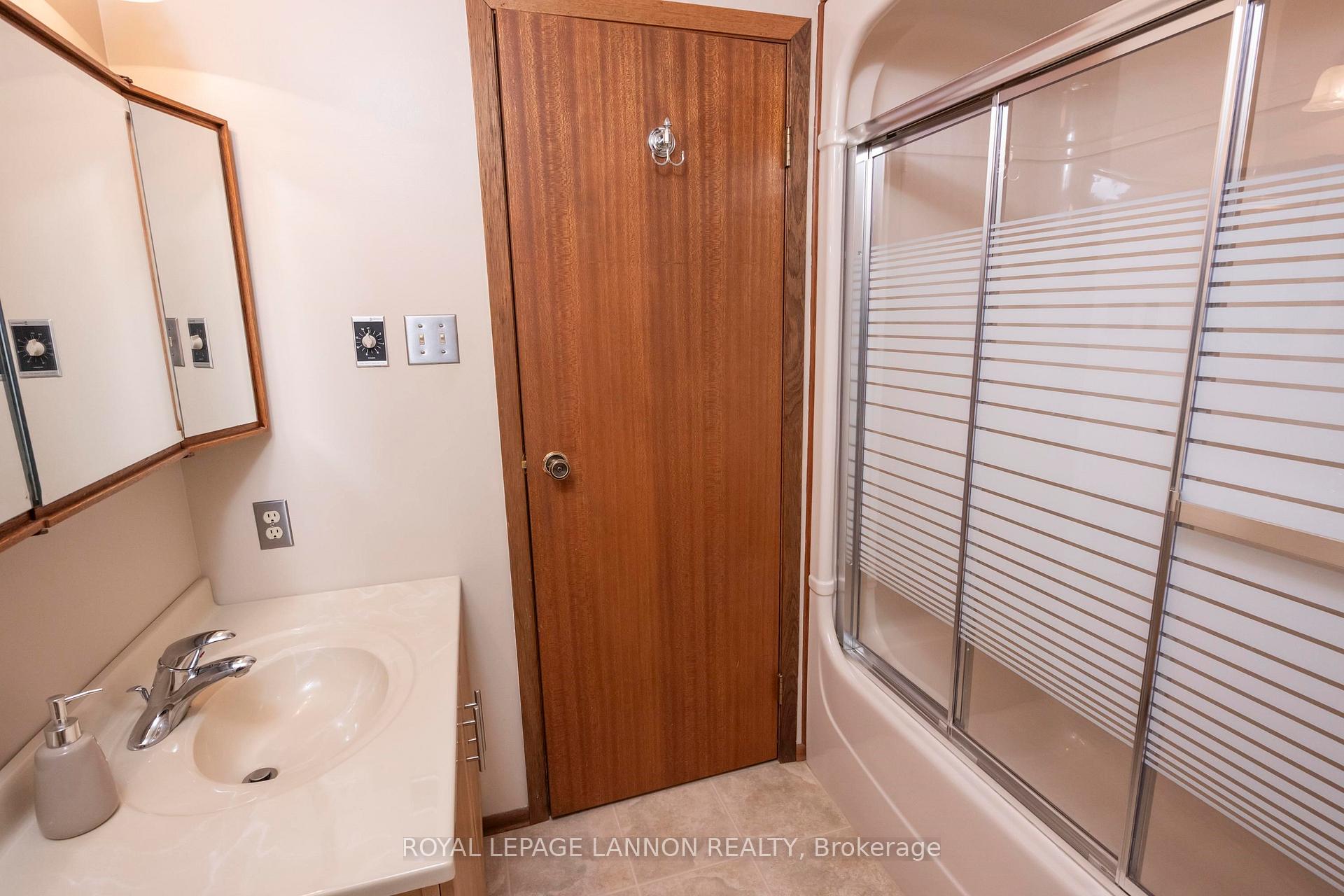 Photo 23 of 1030 Brookview Place, Thunder Bay, Mountain Road — HOMEH