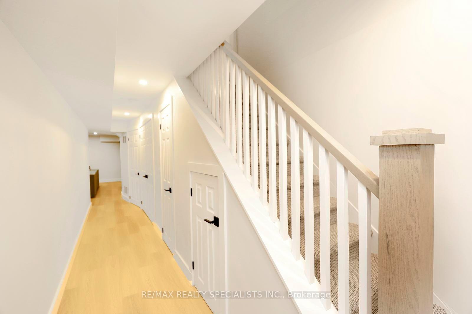 Photo 30 of 4434 Fairview Street, Burlington, Shoreacres — HOMEH