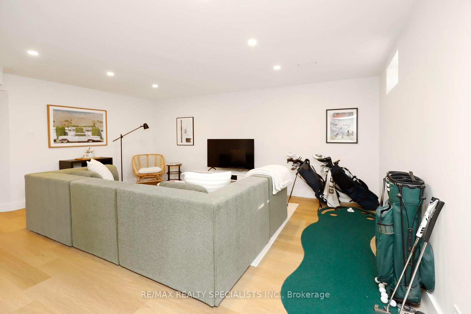 Photo 33 of 4434 Fairview Street, Burlington, Shoreacres — HOMEH