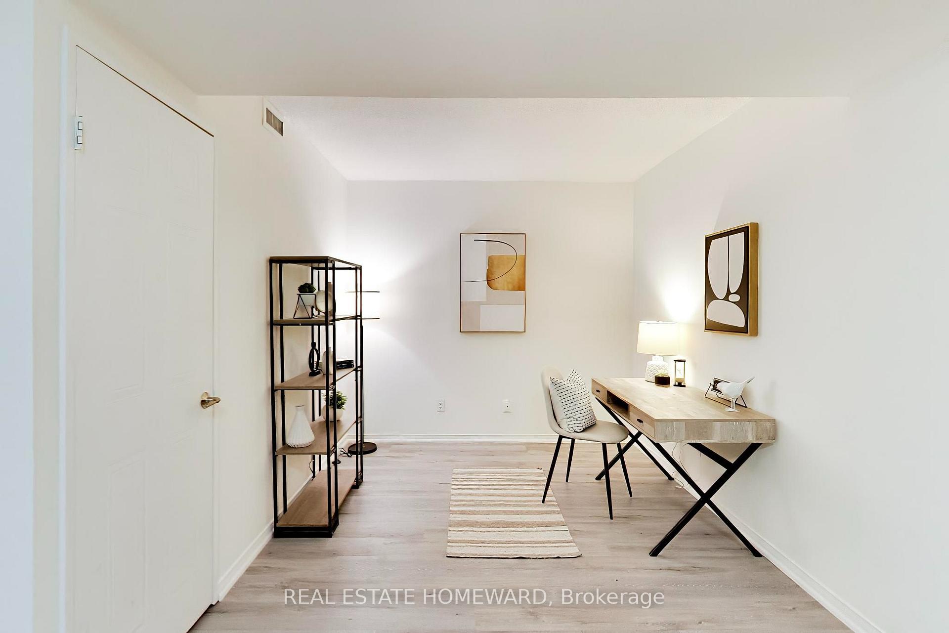 Photo 7 of Unit 1511, 750 Bay Street, Toronto, Bay Street Corridor — HOMEH