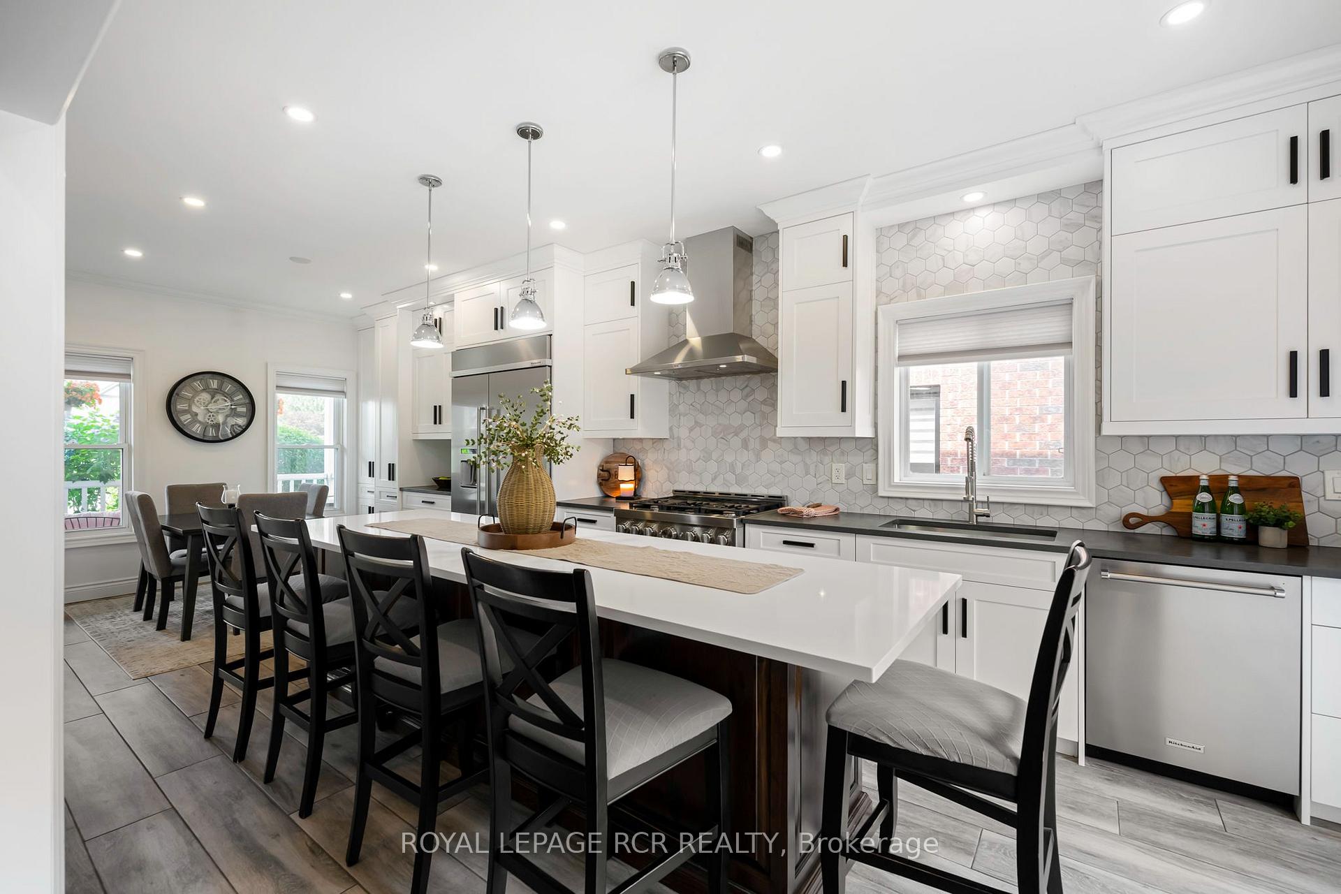 Photo 2 of 82 Spencer Avenue, Orangeville — HOMEH