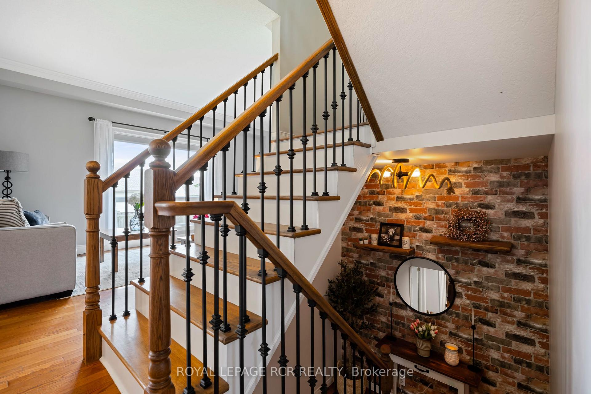 Photo 9 of 82 Spencer Avenue, Orangeville — HOMEH