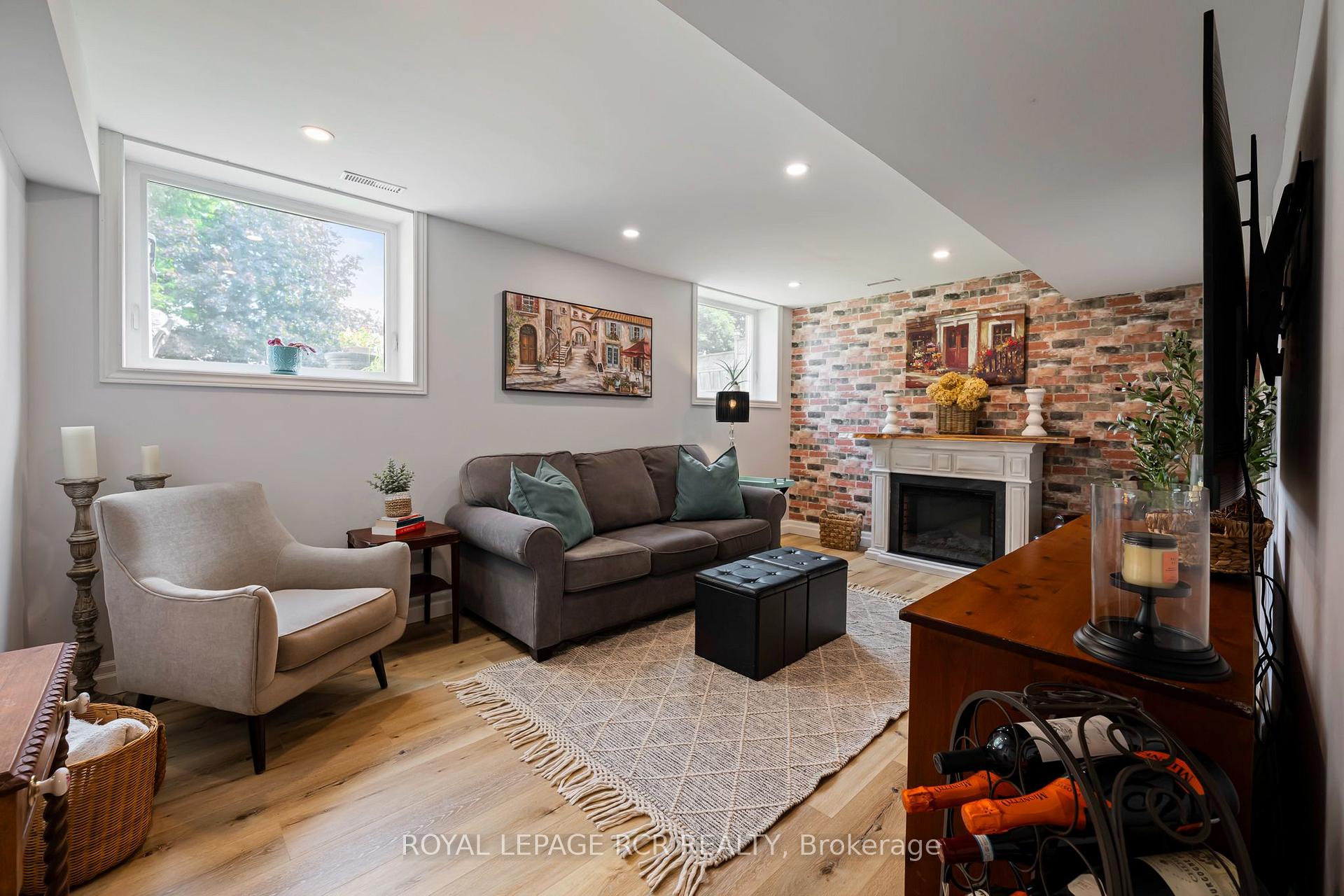 Photo 15 of 82 Spencer Avenue, Orangeville — HOMEH