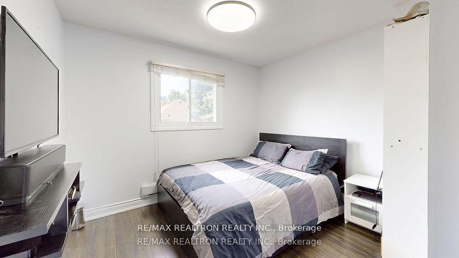 Photo 25 of 145 Roseborough Crescent, Vaughan, Uplands — HOMEH
