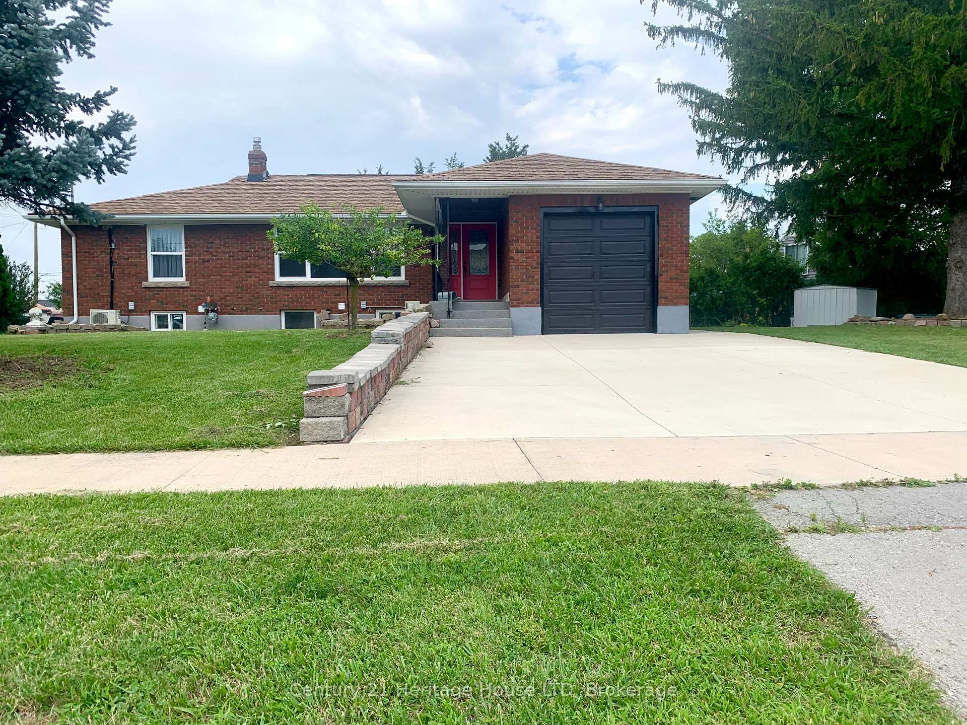 Photo 1 of 2 Foley Crescent, Thorold, Thorold Downtown — HOMEH