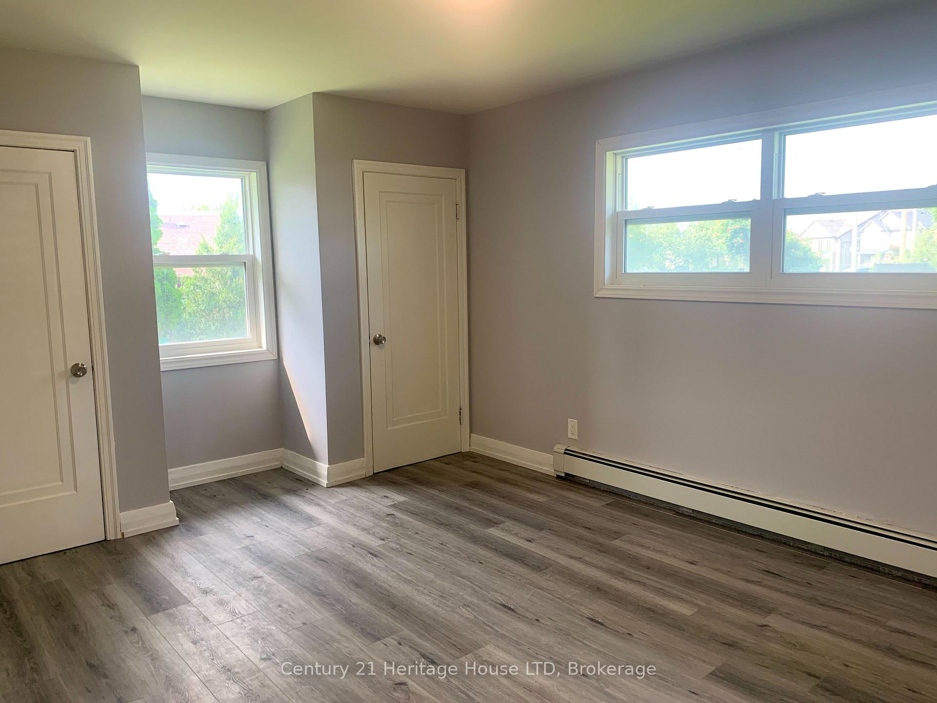 Photo 16 of 2 Foley Crescent, Thorold, Thorold Downtown — HOMEH