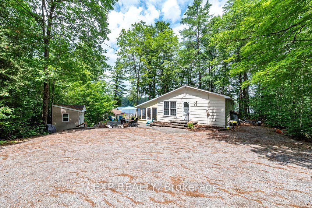 Photo 2 of 715 Long Point Way, Greater Madawaska, Greater Madawaska — HOMEH