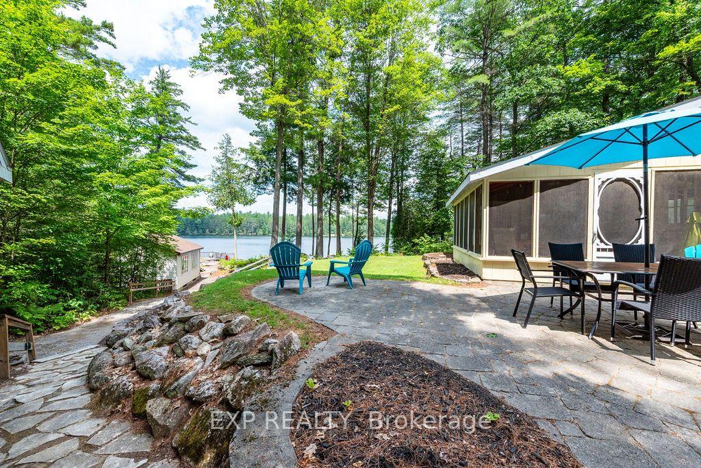 Photo 5 of 715 Long Point Way, Greater Madawaska, Greater Madawaska — HOMEH
