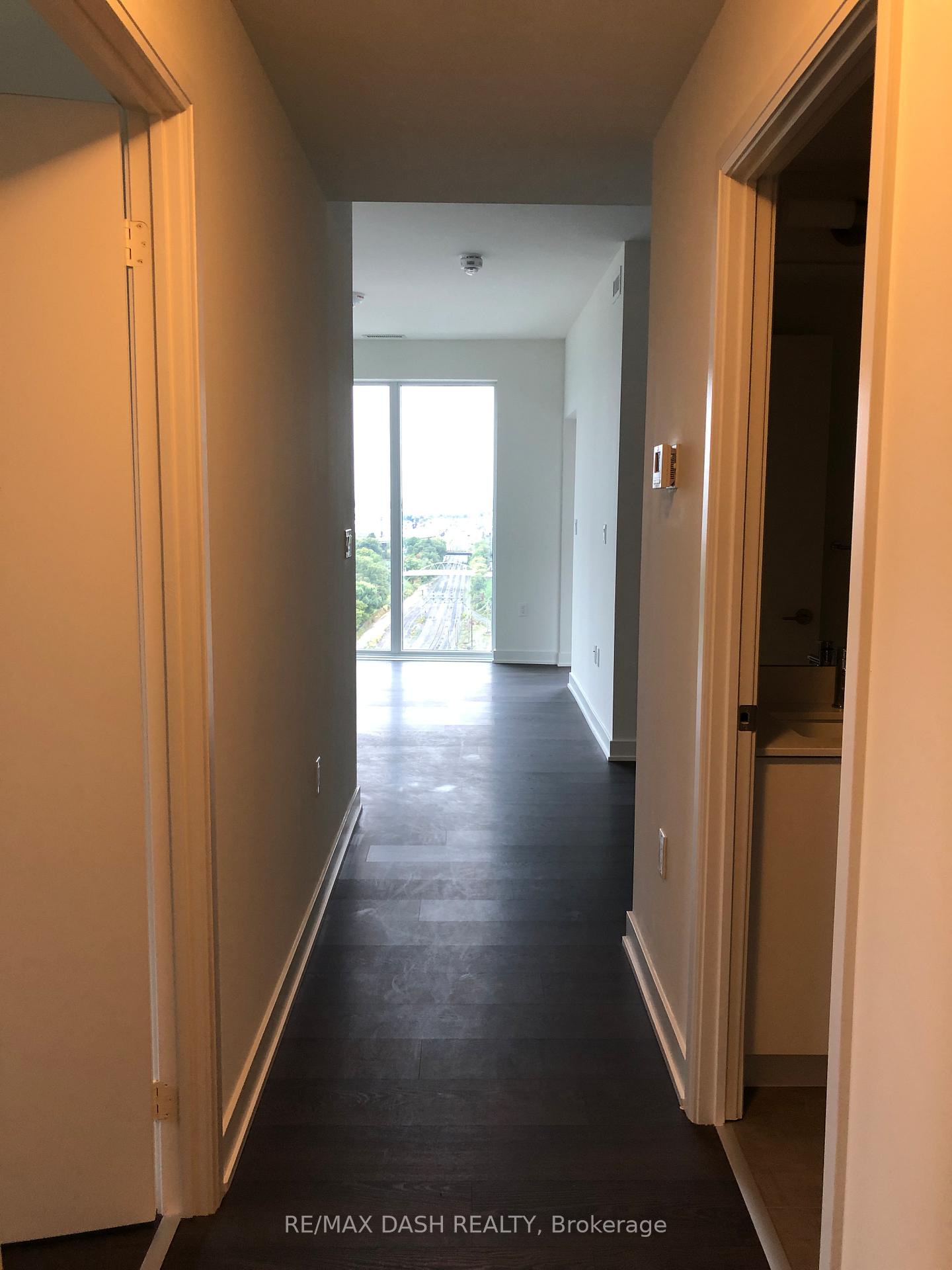 Photo 11 of Unit 1504W, 27 Bathurst Street, Toronto, Waterfront Communities — HOMEH
