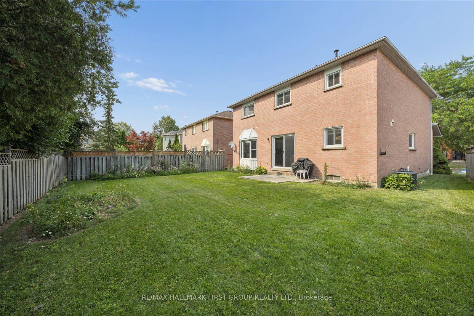 Photo 27 of 77 Willowbrook Drive, Whitby, Pringle Creek — HOMEH