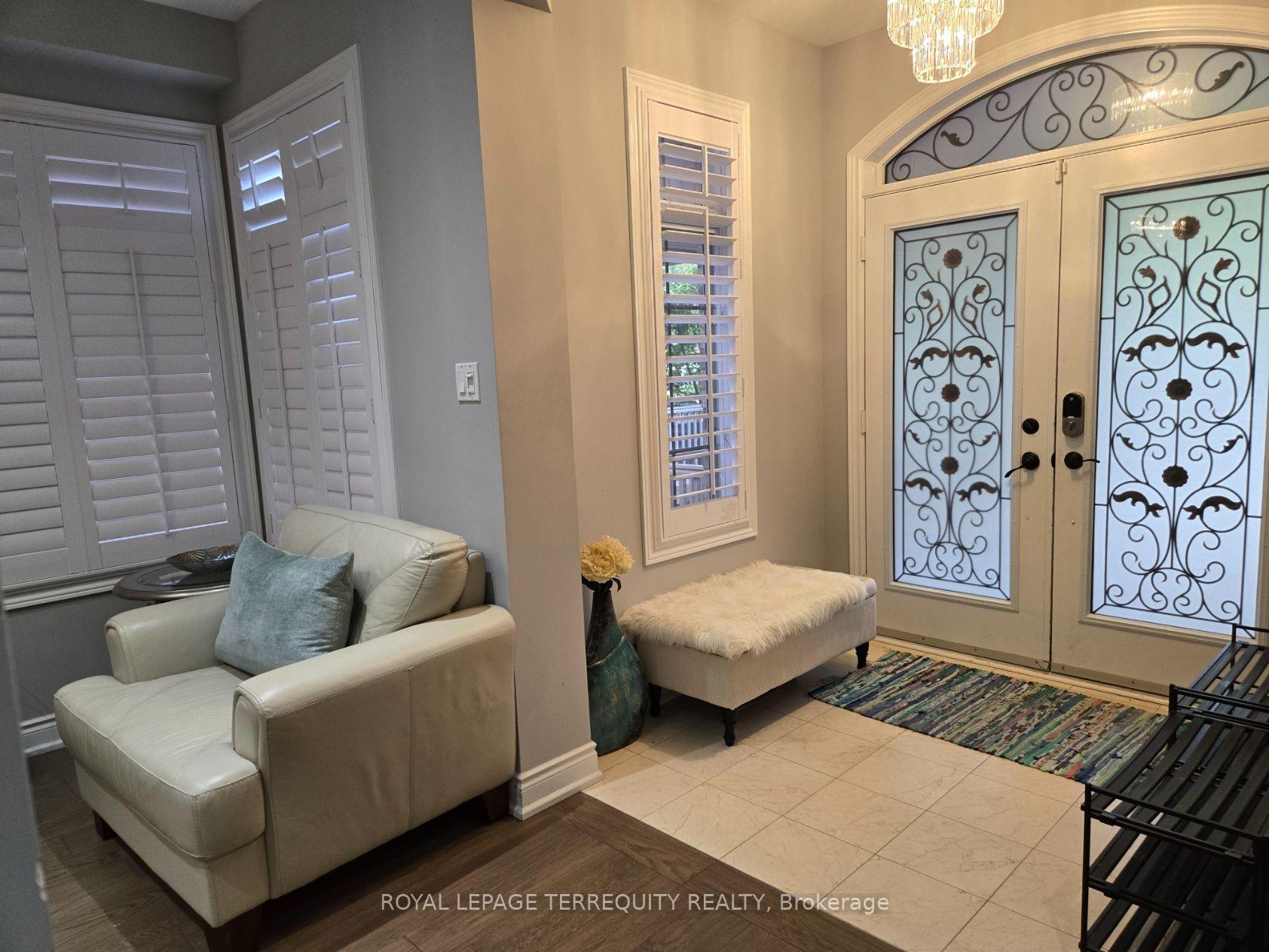 Photo 5 of 5138 Ancient Stone Avenue, Mississauga, Churchill Meadows — HOMEH