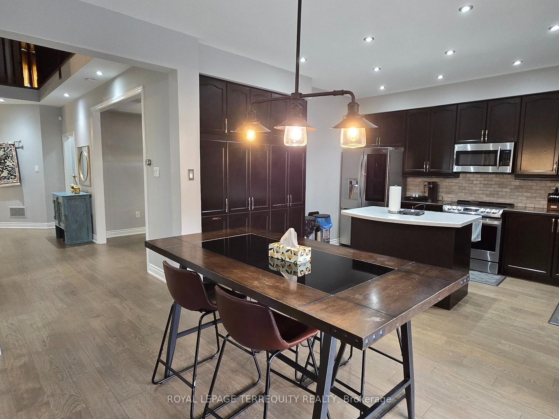 Photo 13 of 5138 Ancient Stone Avenue, Mississauga, Churchill Meadows — HOMEH