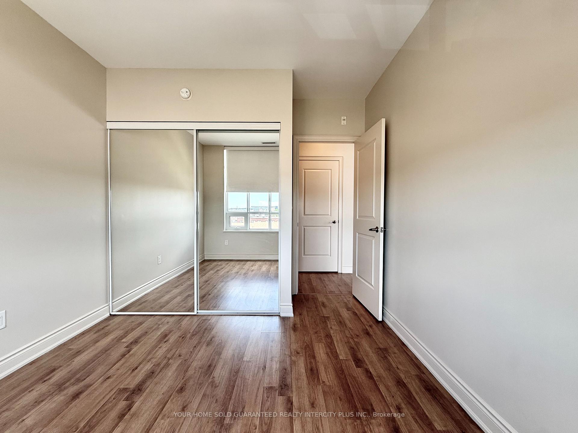 Photo 23 of Unit 418, 2396 Major Mackenzie Drive, Vaughan, Maple — HOMEH