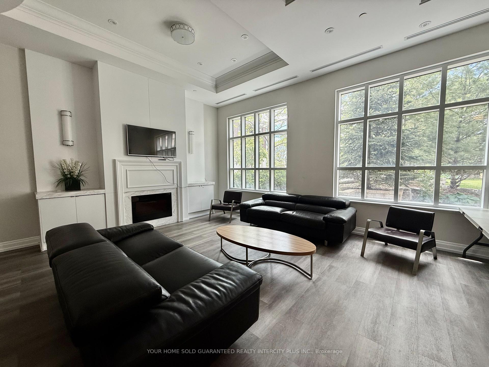 Photo 30 of Unit 418, 2396 Major Mackenzie Drive, Vaughan, Maple — HOMEH