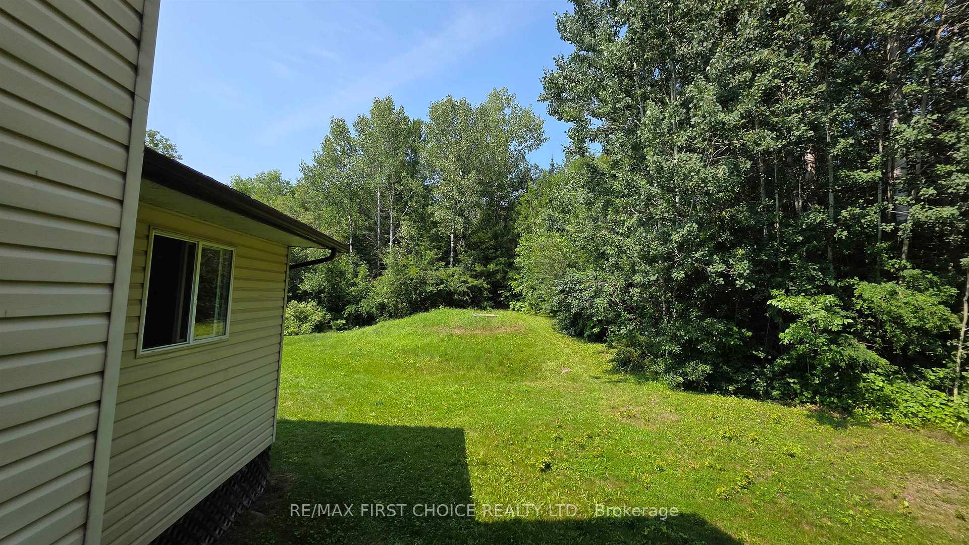 Photo 5 of 2 Moore Bay, Sioux Narrows-Nestor Falls, TB-530 — HOMEH