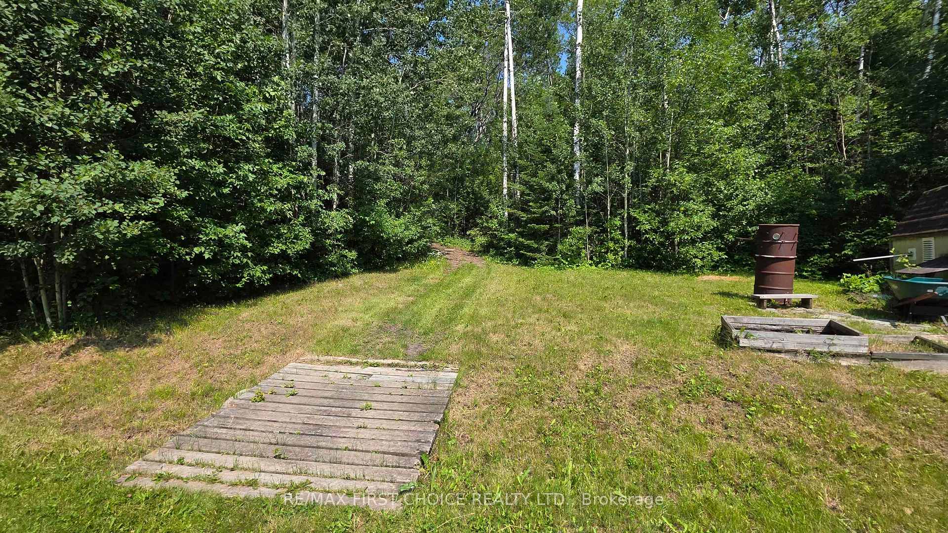 Photo 30 of 2 Moore Bay, Sioux Narrows-Nestor Falls, TB-530 — HOMEH