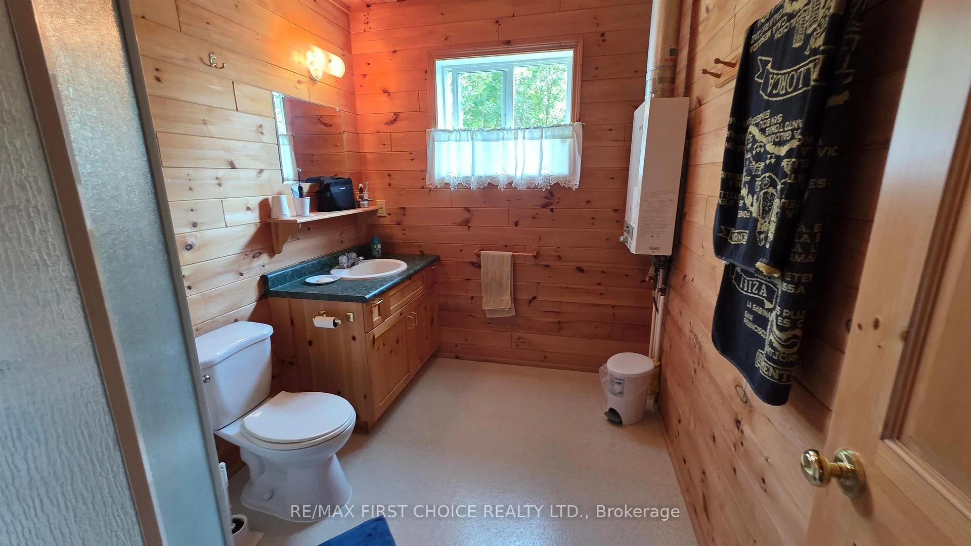 Photo 41 of 2 Moore Bay, Sioux Narrows-Nestor Falls, TB-530 — HOMEH