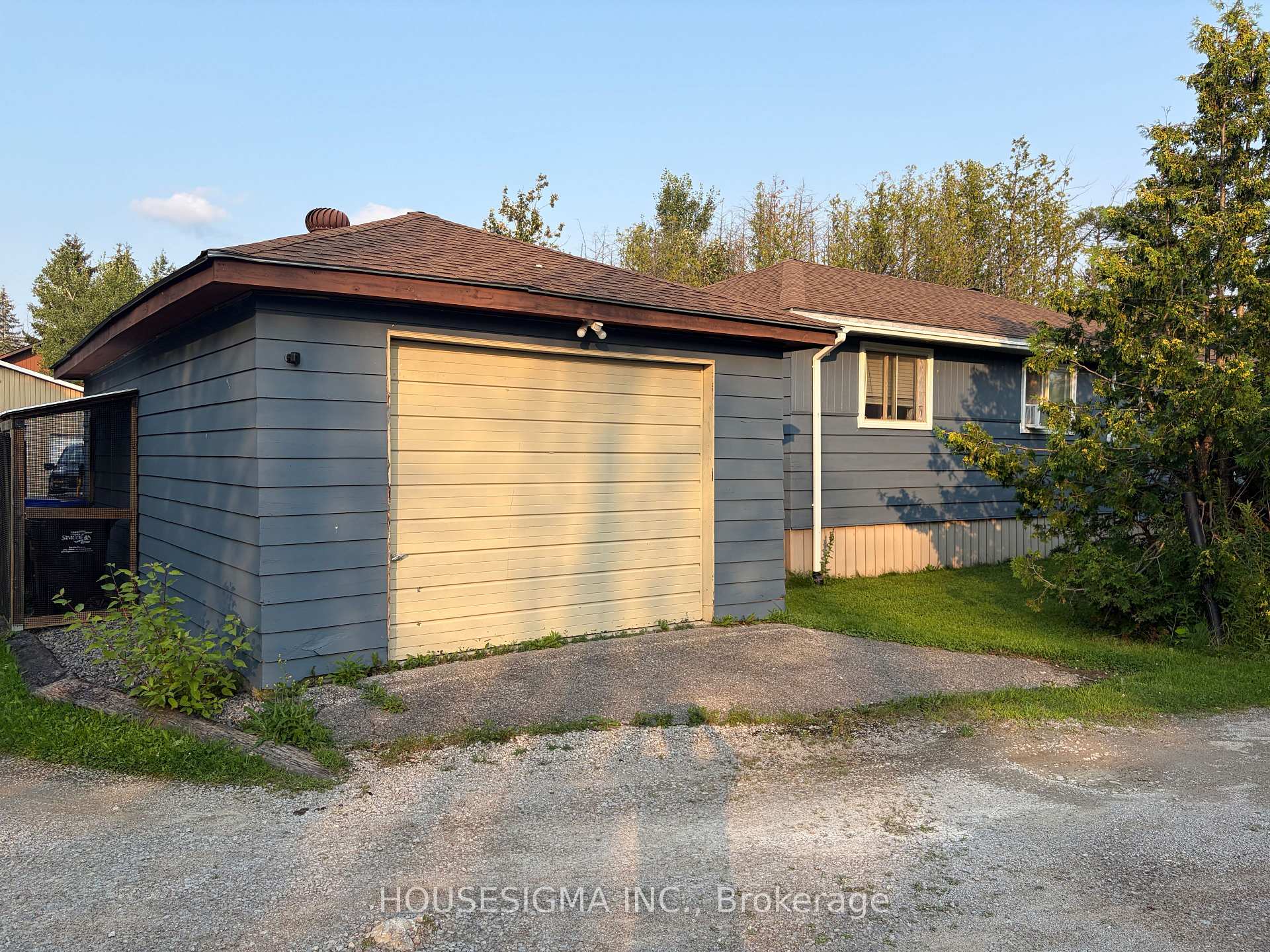 Photo 5 of 16 Mazepa Place, Oro-Medonte, Hawkestone — HOMEH