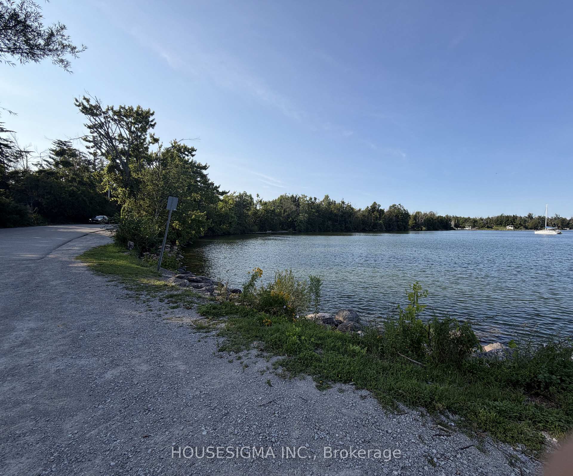 Photo 33 of 16 Mazepa Place, Oro-Medonte, Hawkestone — HOMEH