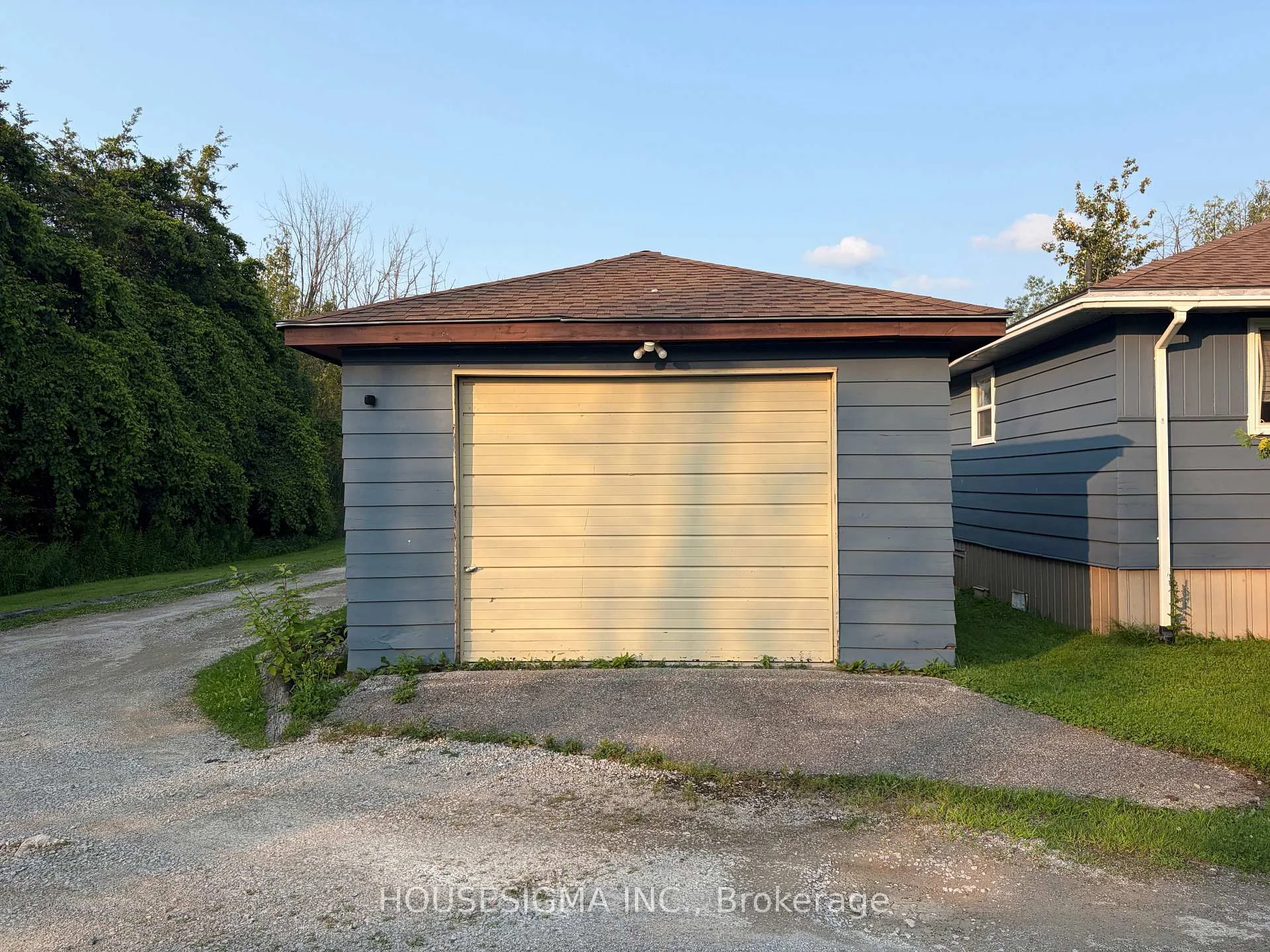 Photo 4 of 16 Mazepa Place, Oro-Medonte, Hawkestone — HOMEH