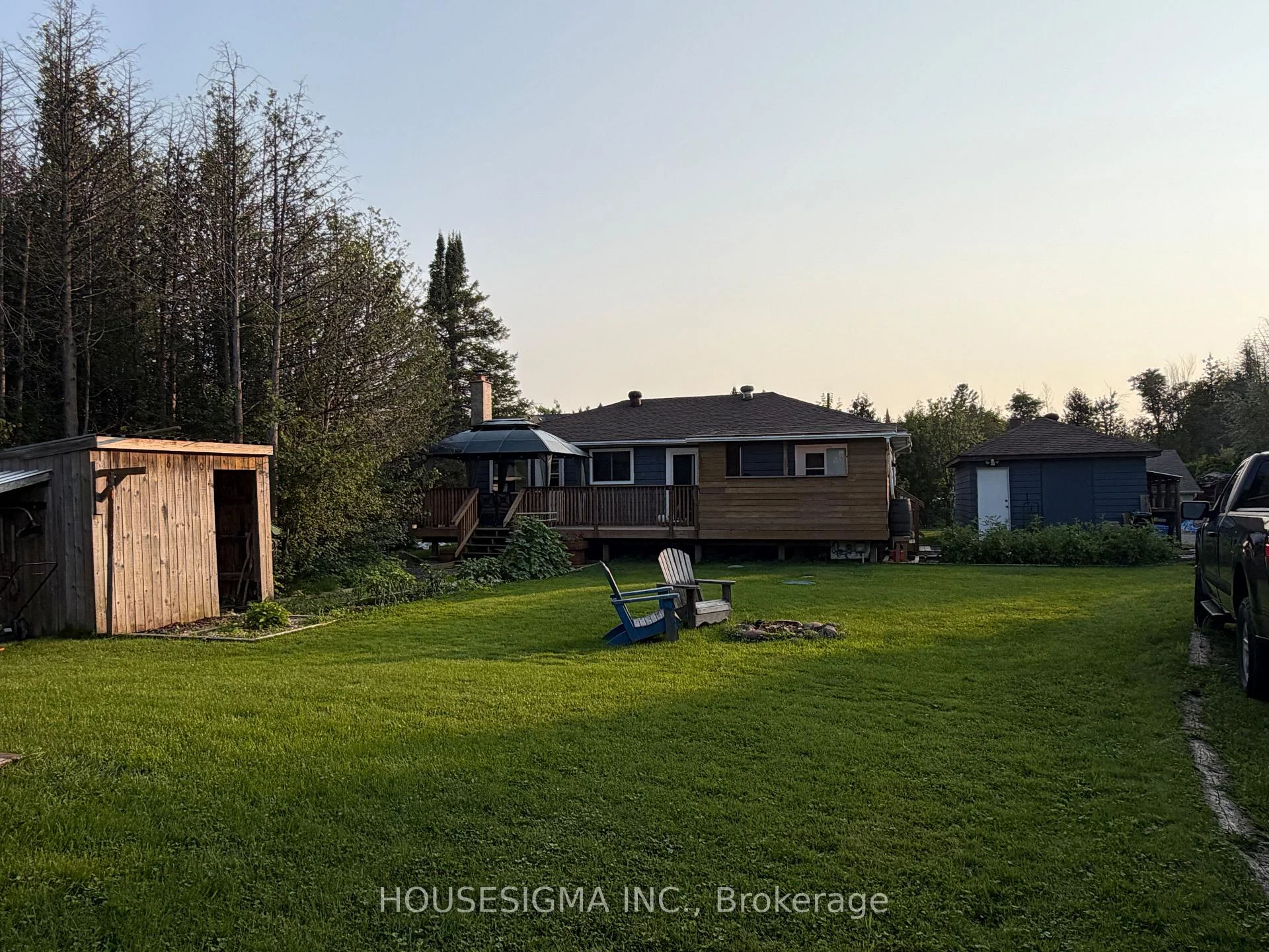 Photo 8 of 16 Mazepa Place, Oro-Medonte, Hawkestone — HOMEH