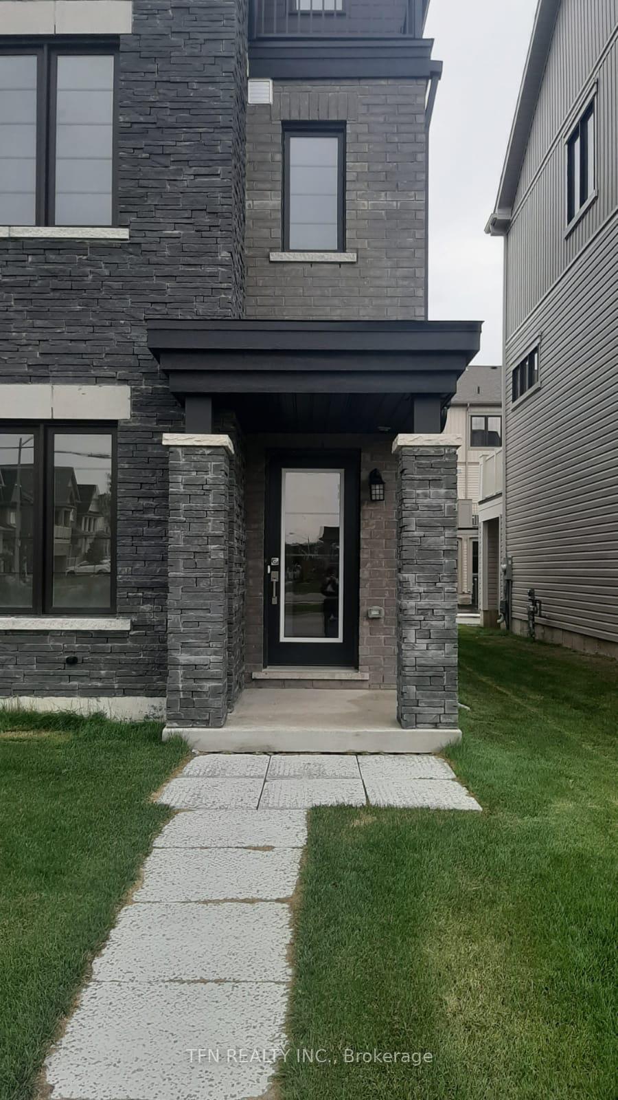 Photo 1 of 215 Melody Lane, Thorold, Thorold Downtown — HOMEH