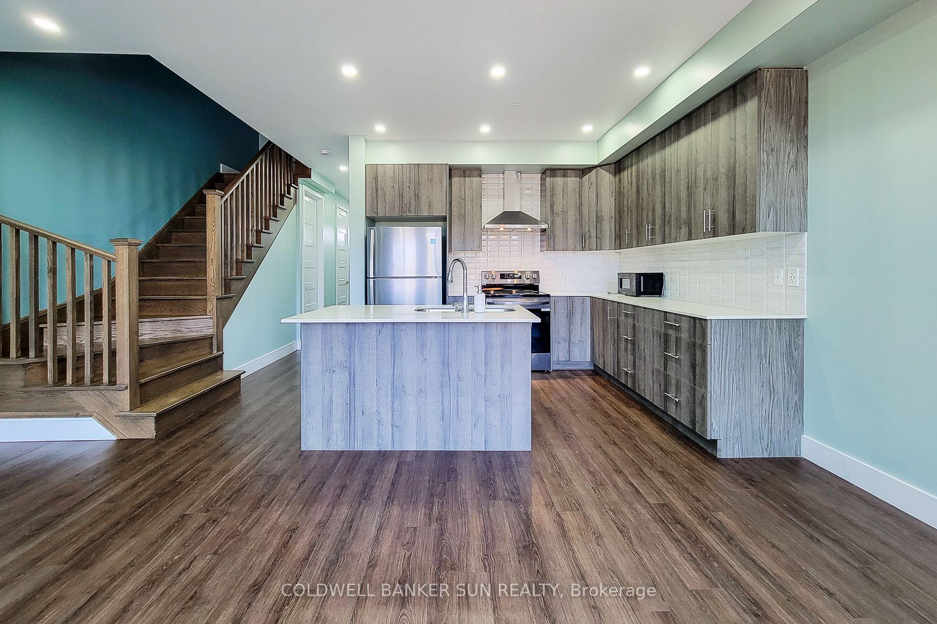 Photo 15 of 8 Bedrock Drive, Hamilton, Stoney Creek Mountain — HOMEH