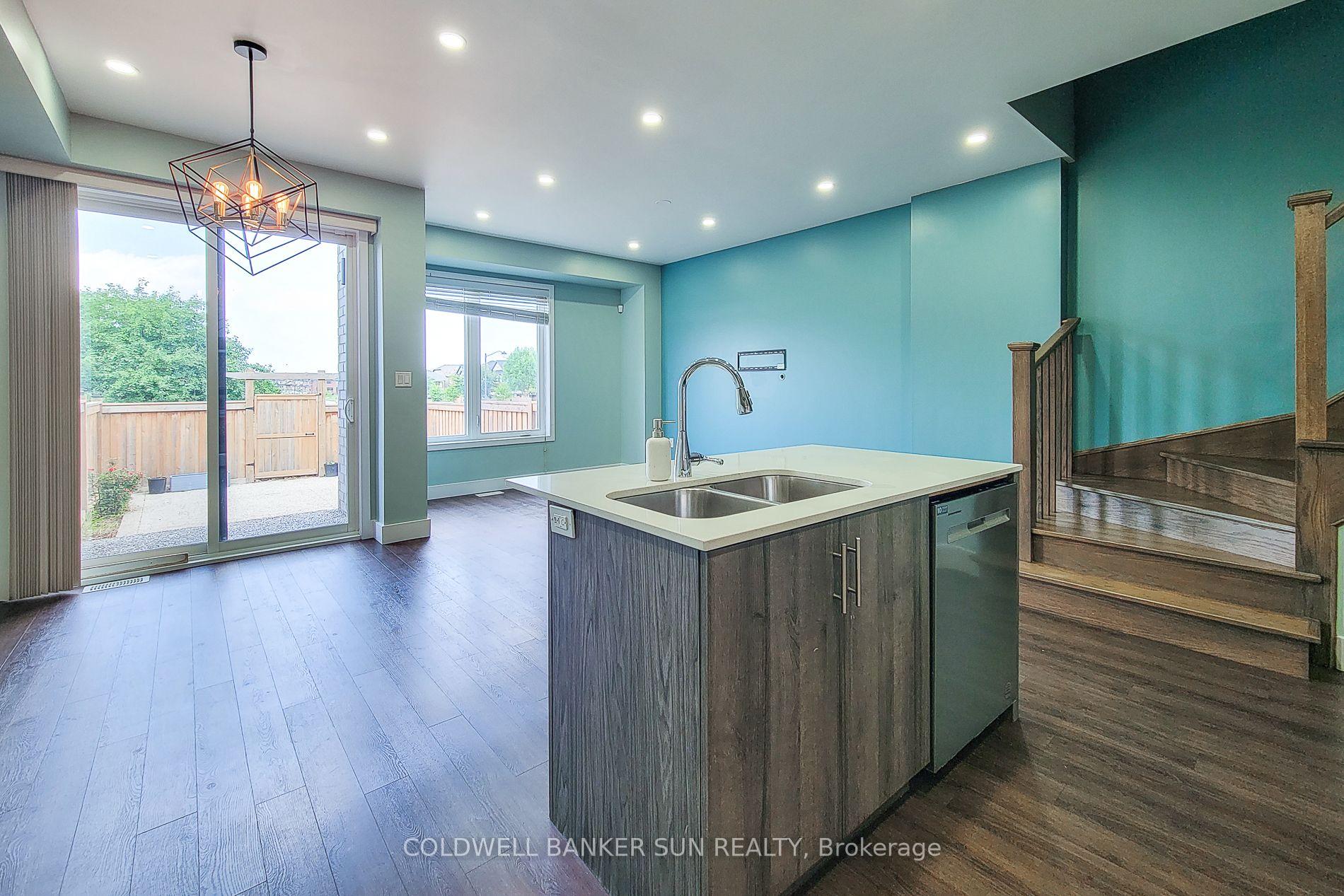 Photo 18 of 8 Bedrock Drive, Hamilton, Stoney Creek Mountain — HOMEH