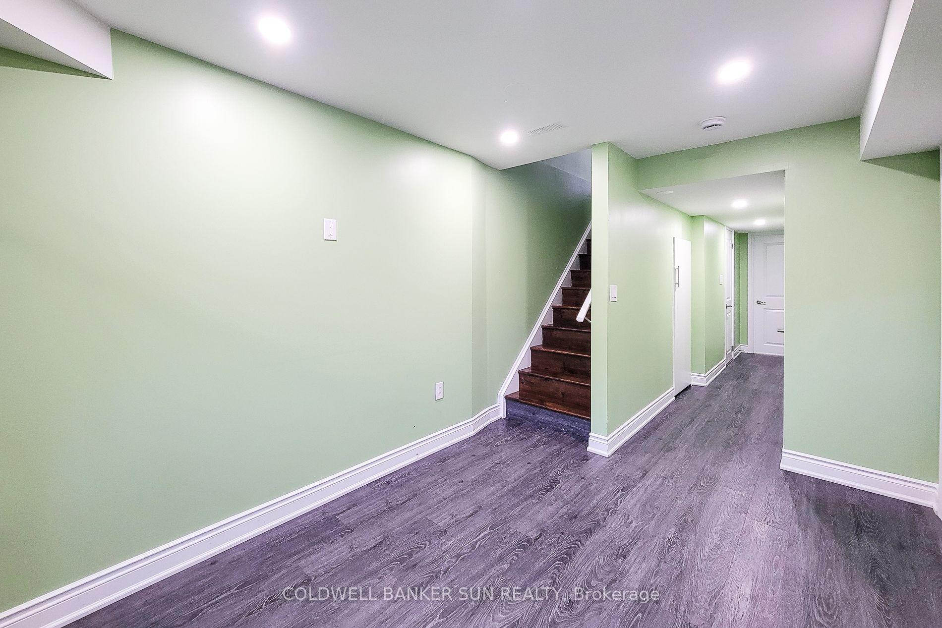 Photo 37 of 8 Bedrock Drive, Hamilton, Stoney Creek Mountain — HOMEH