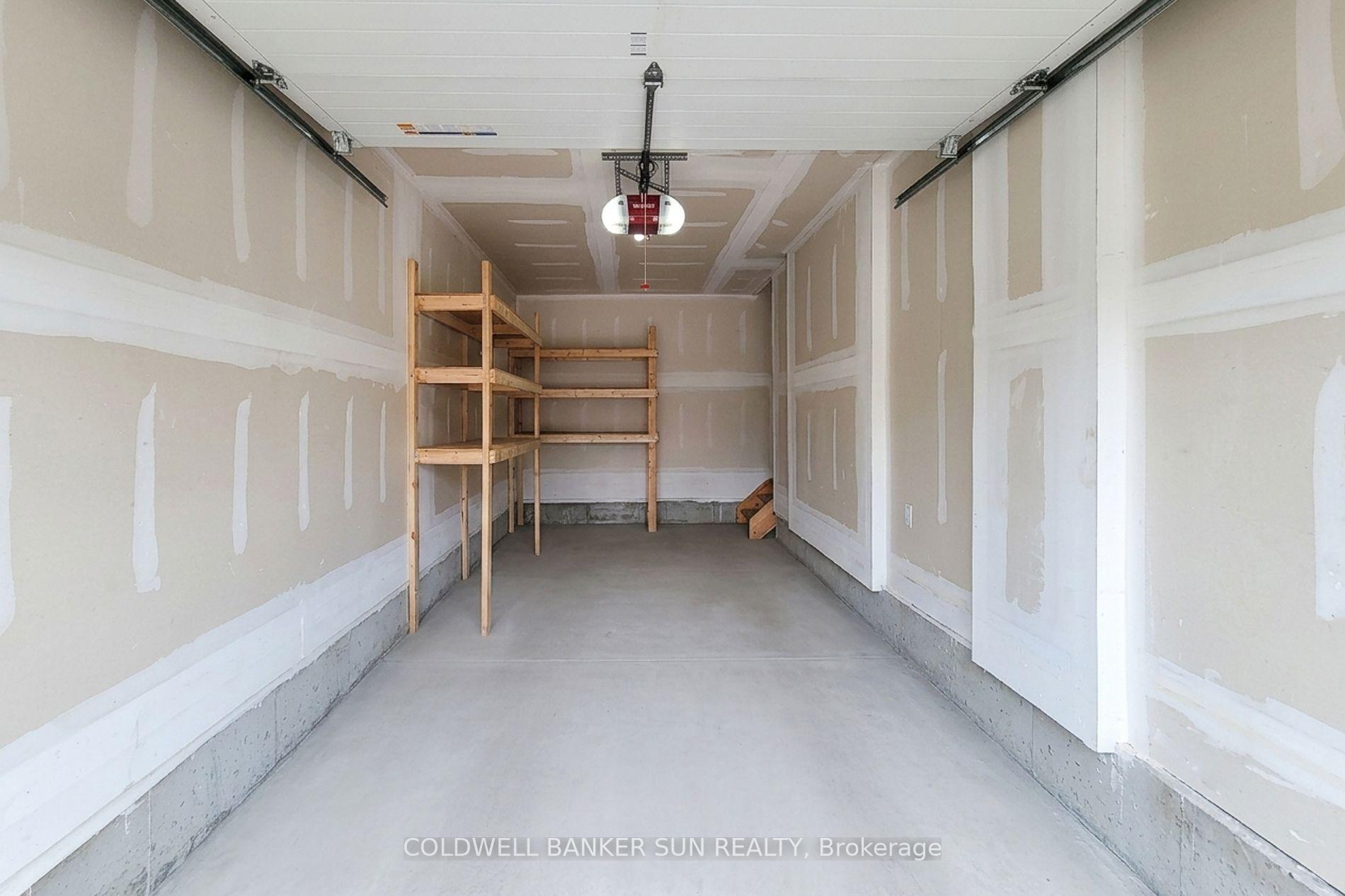 Photo 45 of 8 Bedrock Drive, Hamilton, Stoney Creek Mountain — HOMEH
