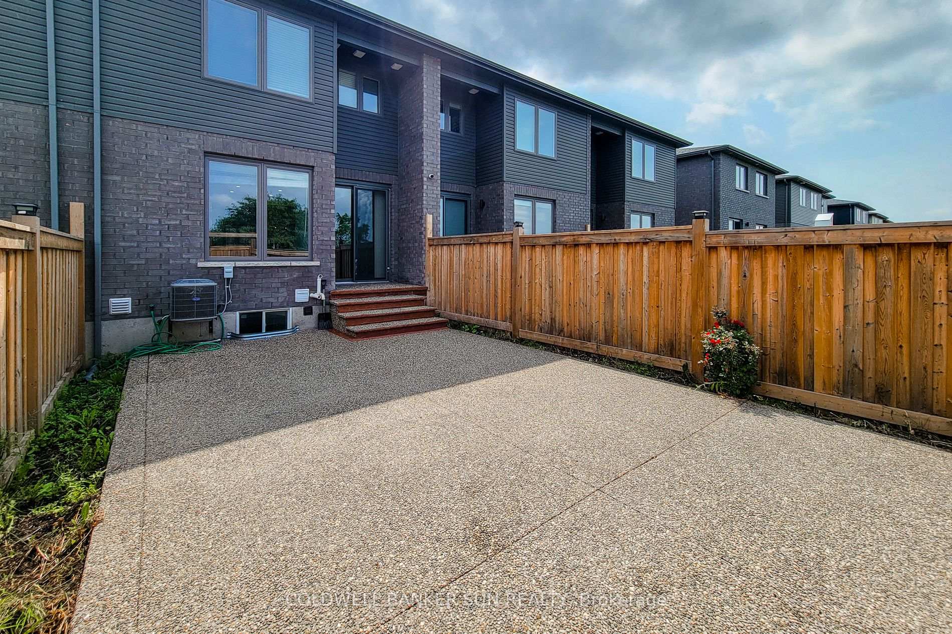 Photo 47 of 8 Bedrock Drive, Hamilton, Stoney Creek Mountain — HOMEH